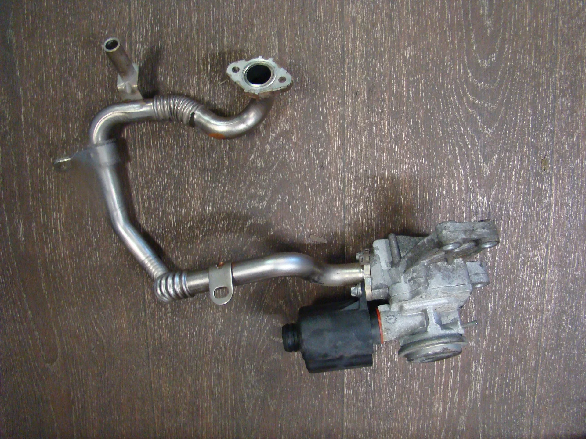 Клапан ЕГР Mercedes-Benz W204 271 A2711401087 - миниатюра 2