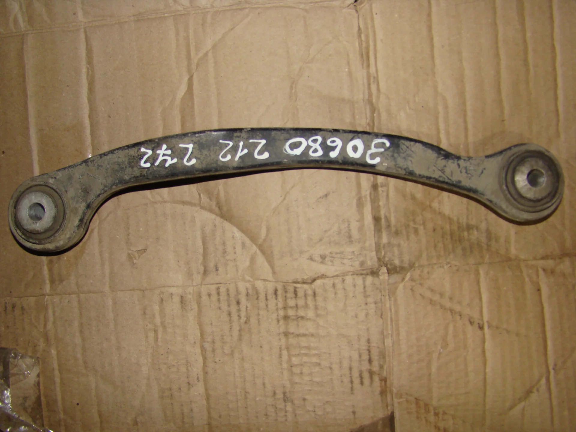 Тяга верхняя поперечная правая Mercedes-Benz W211 272 A2303520101 - изображение 1