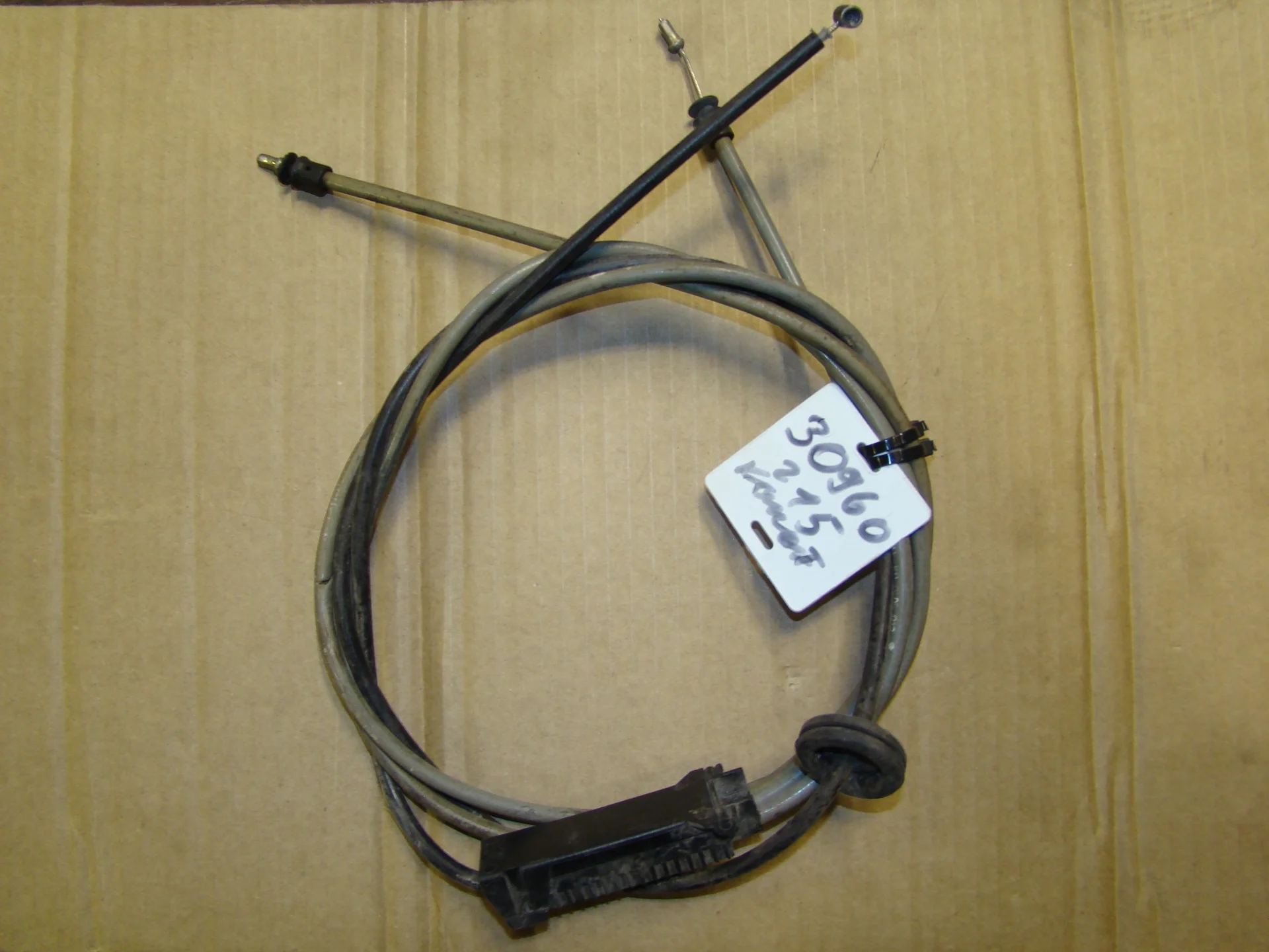 Трос капота Mercedes-Benz C215 A2158800059 - изображение 1