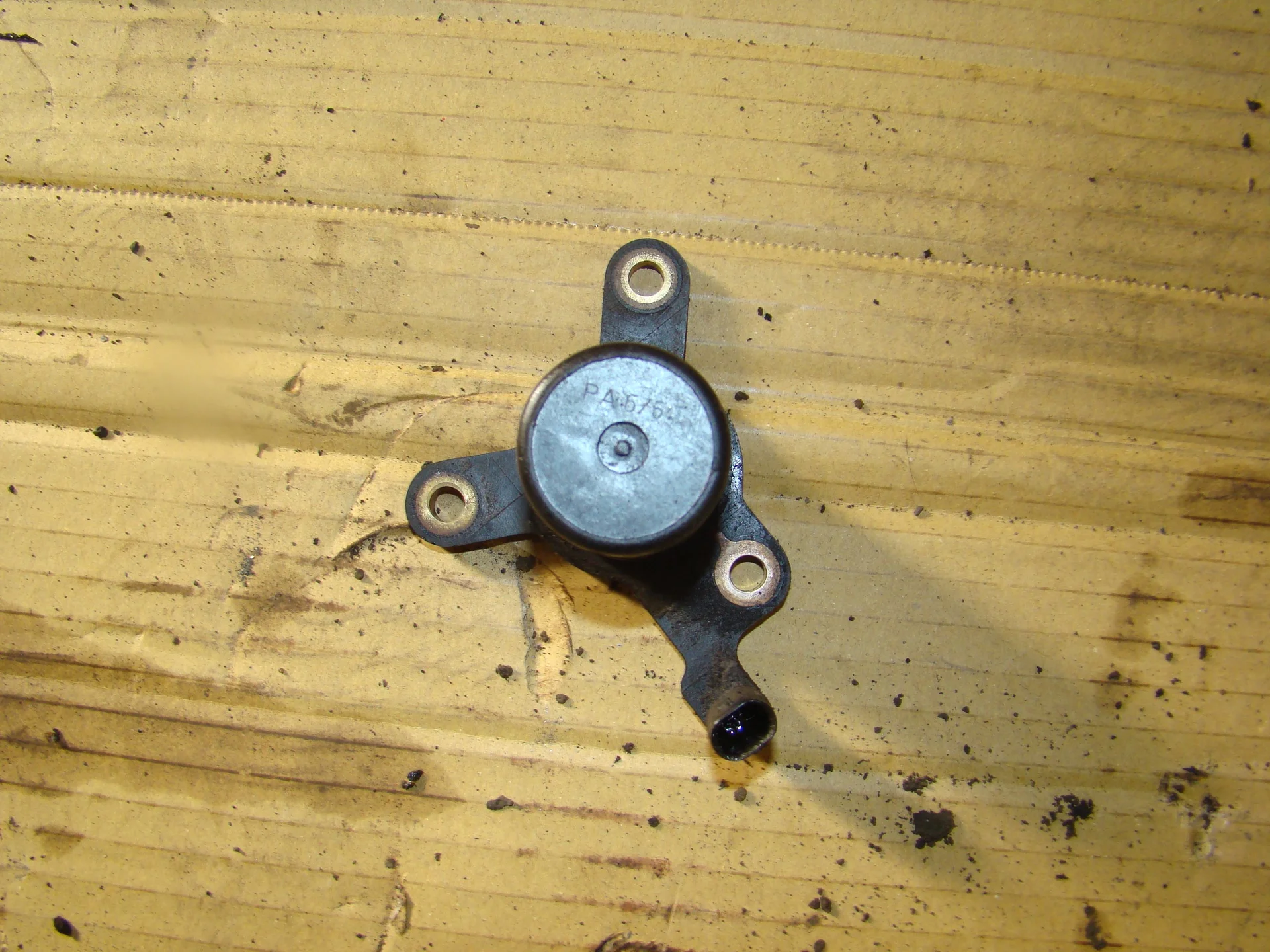 Датчик уровня масла Mercedes-Benz W204 271 A0011530532 - миниатюра 2