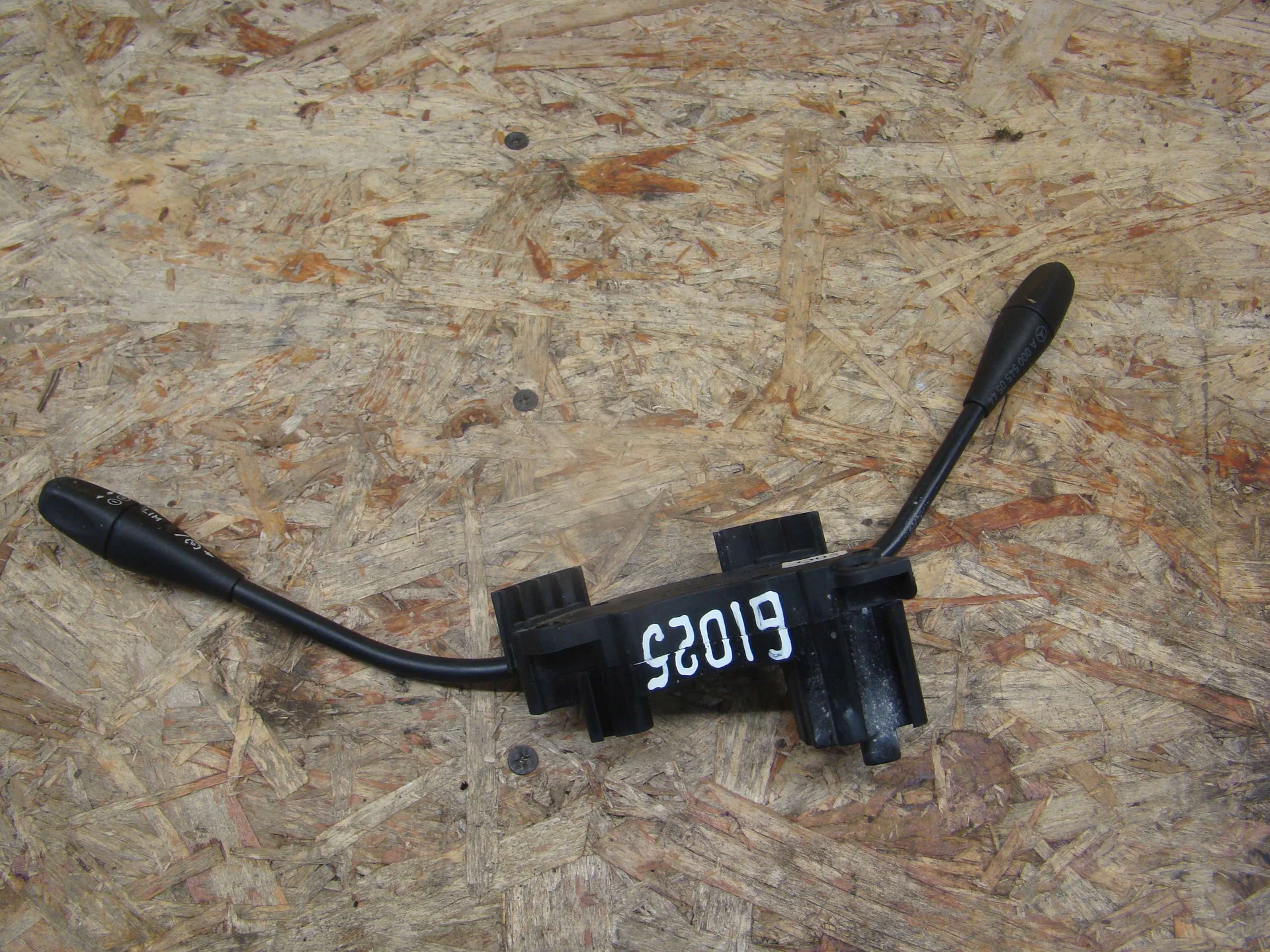 Переключатель круиз контроля Mercedes-Benz W220 A0075457724 - миниатюра 2
