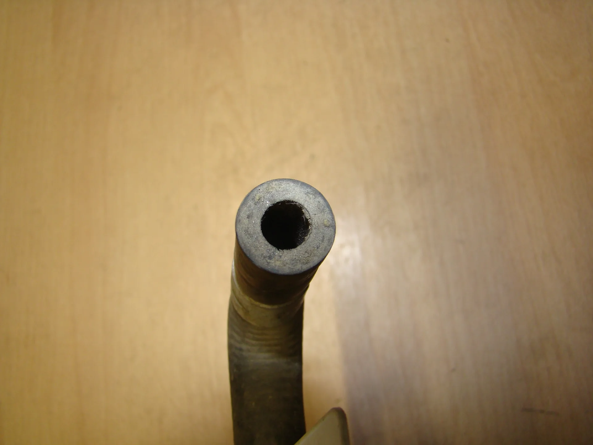 Патрубок отопителя Mercedes-Benz W210 A2108327694 - миниатюра 3