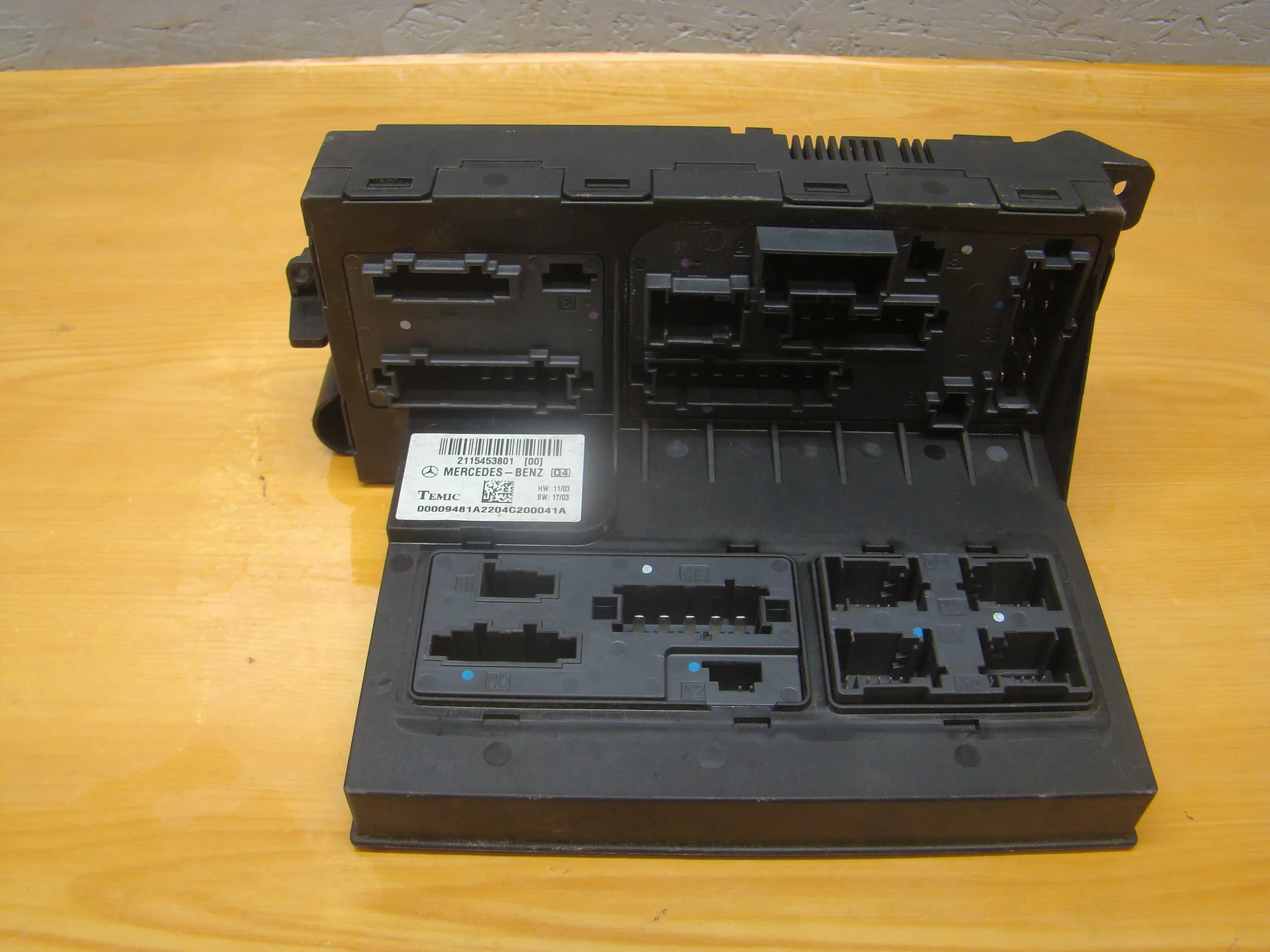 Блок SAM передний Mercedes-Benz W211  A2115453801 - миниатюра 3