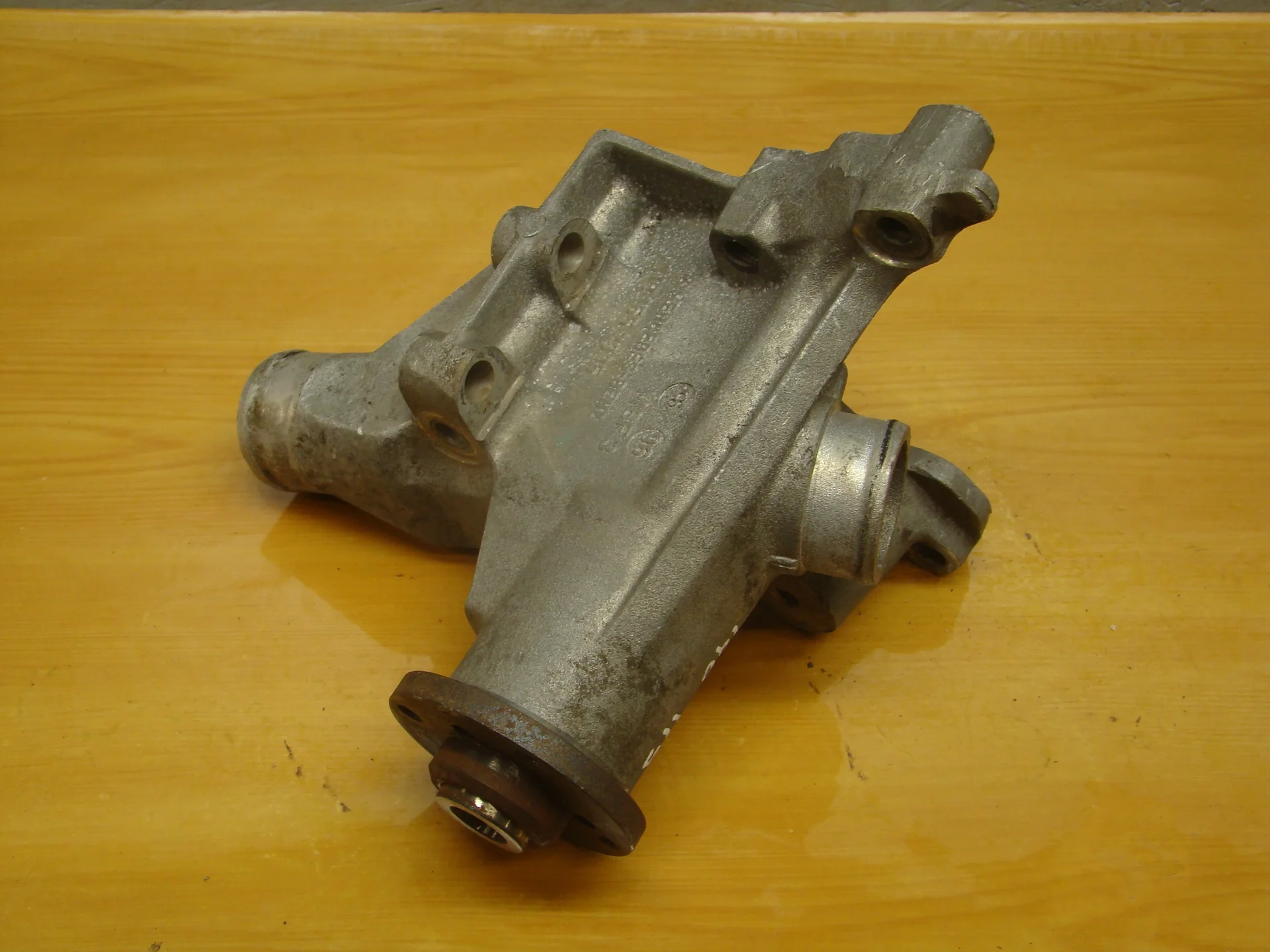 Кронштейн вискомуфты Mercedes-Benz W140 119 A1191552835 - миниатюра 2