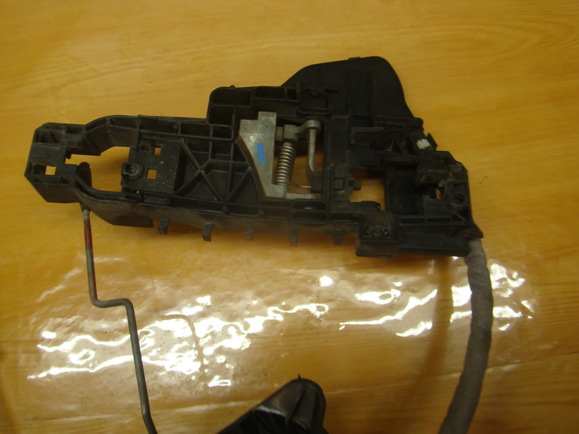 Замок двери задней правой Mercedes-Benz W164 A1697302235 - миниатюра 3