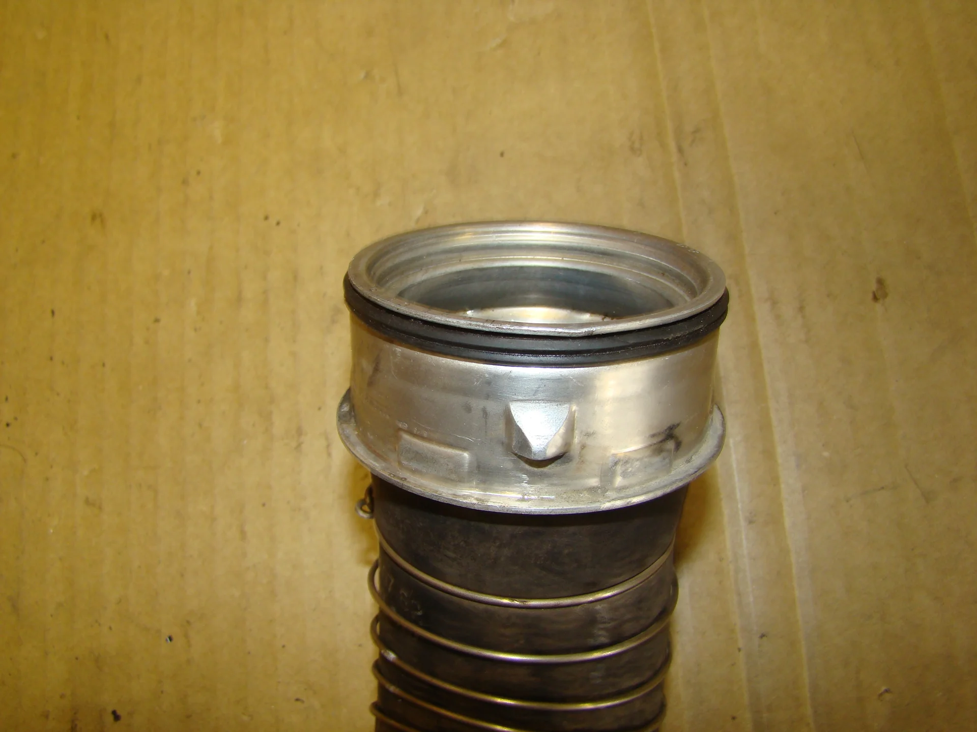 Патрубок интеркулера Mercedes-Benz C209 271 A2095280782 - миниатюра 3