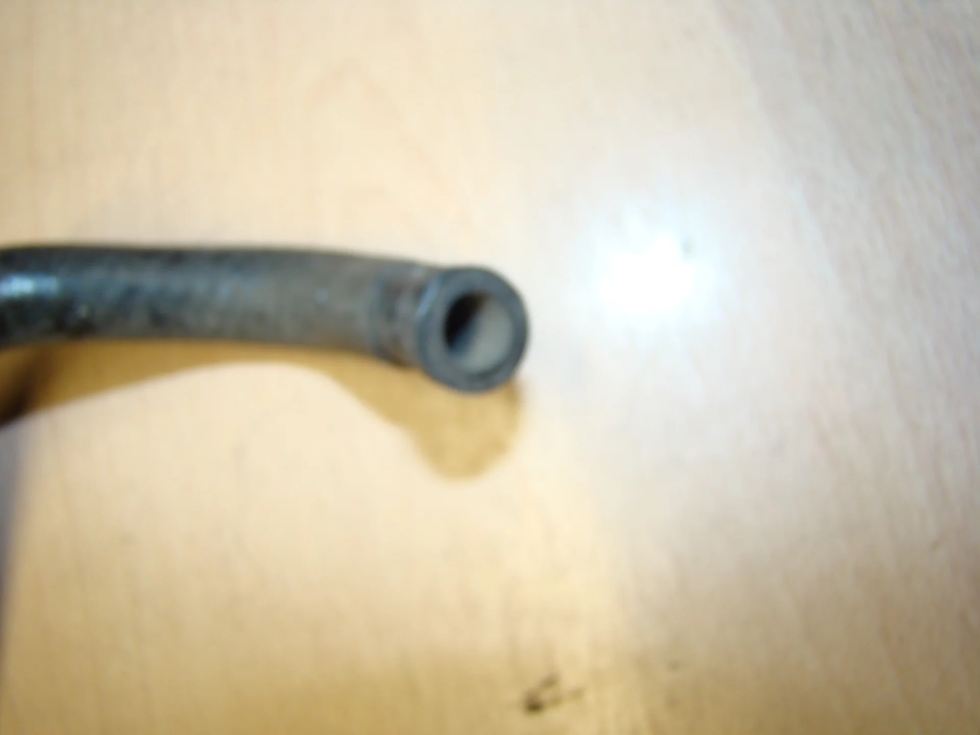 Патрубок отопителя Mercedes-Benz W124  A1248329494 - миниатюра 2