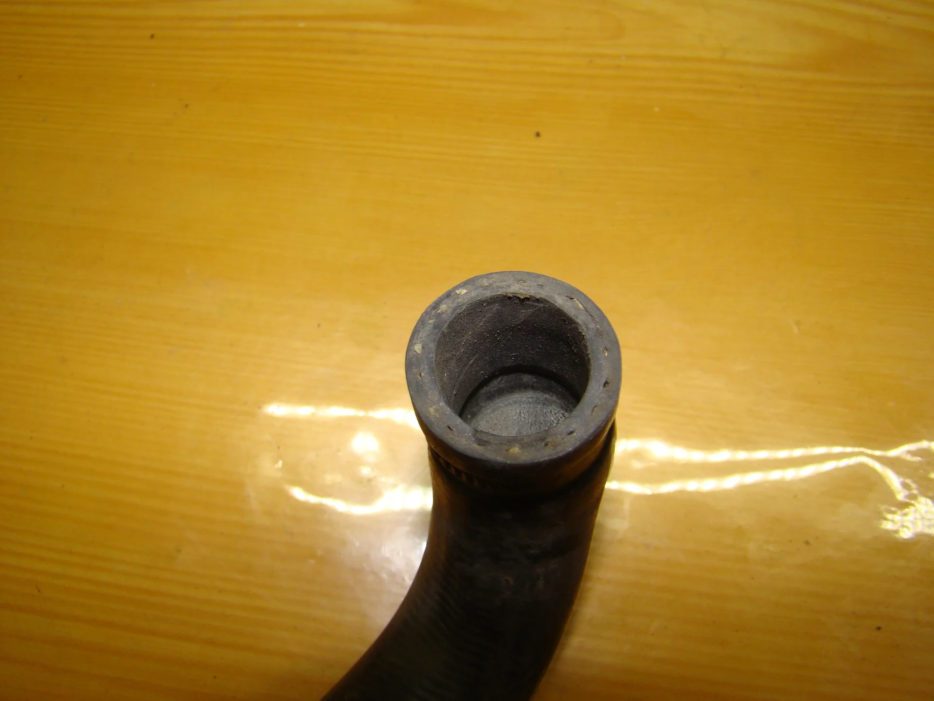 Патрубок отопителя Mercedes-Benz W124  A1248306396 - миниатюра 2