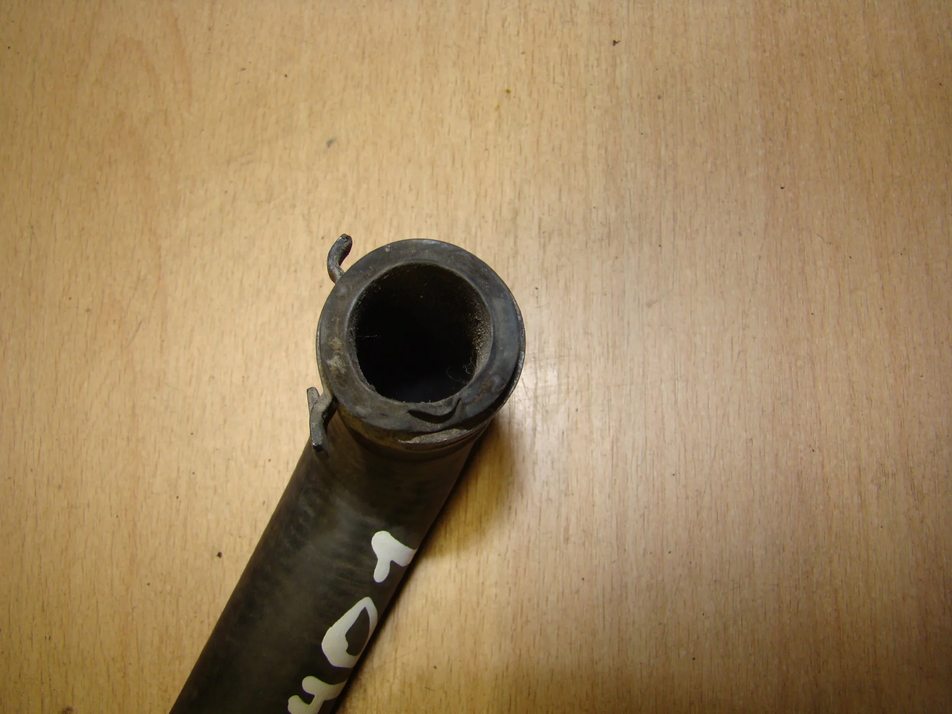 Патрубок отопителя Mercedes-Benz W211  A2118302515 - миниатюра 2