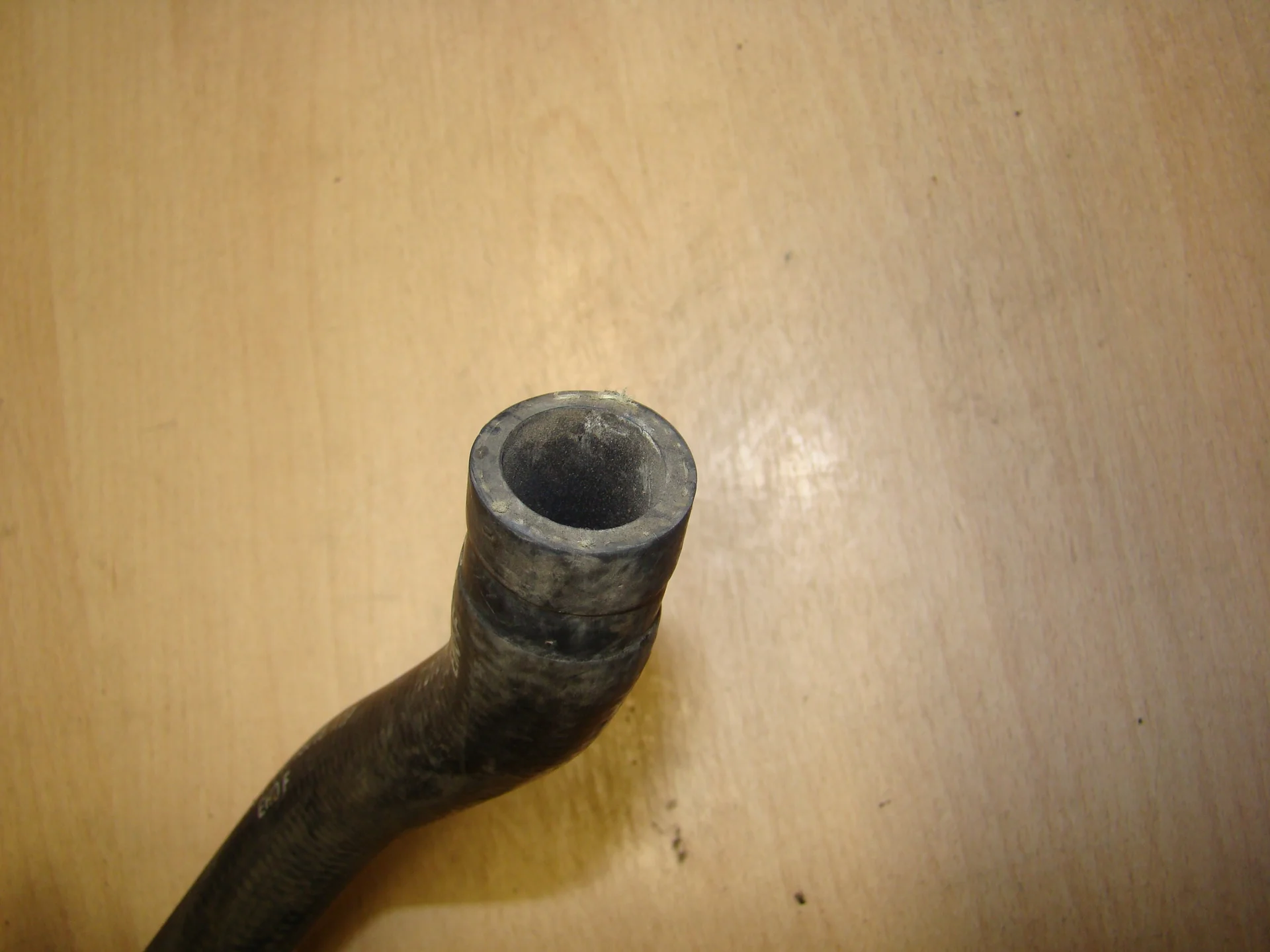Патрубок отопителя Mercedes-Benz W124  A1248327193 - миниатюра 3