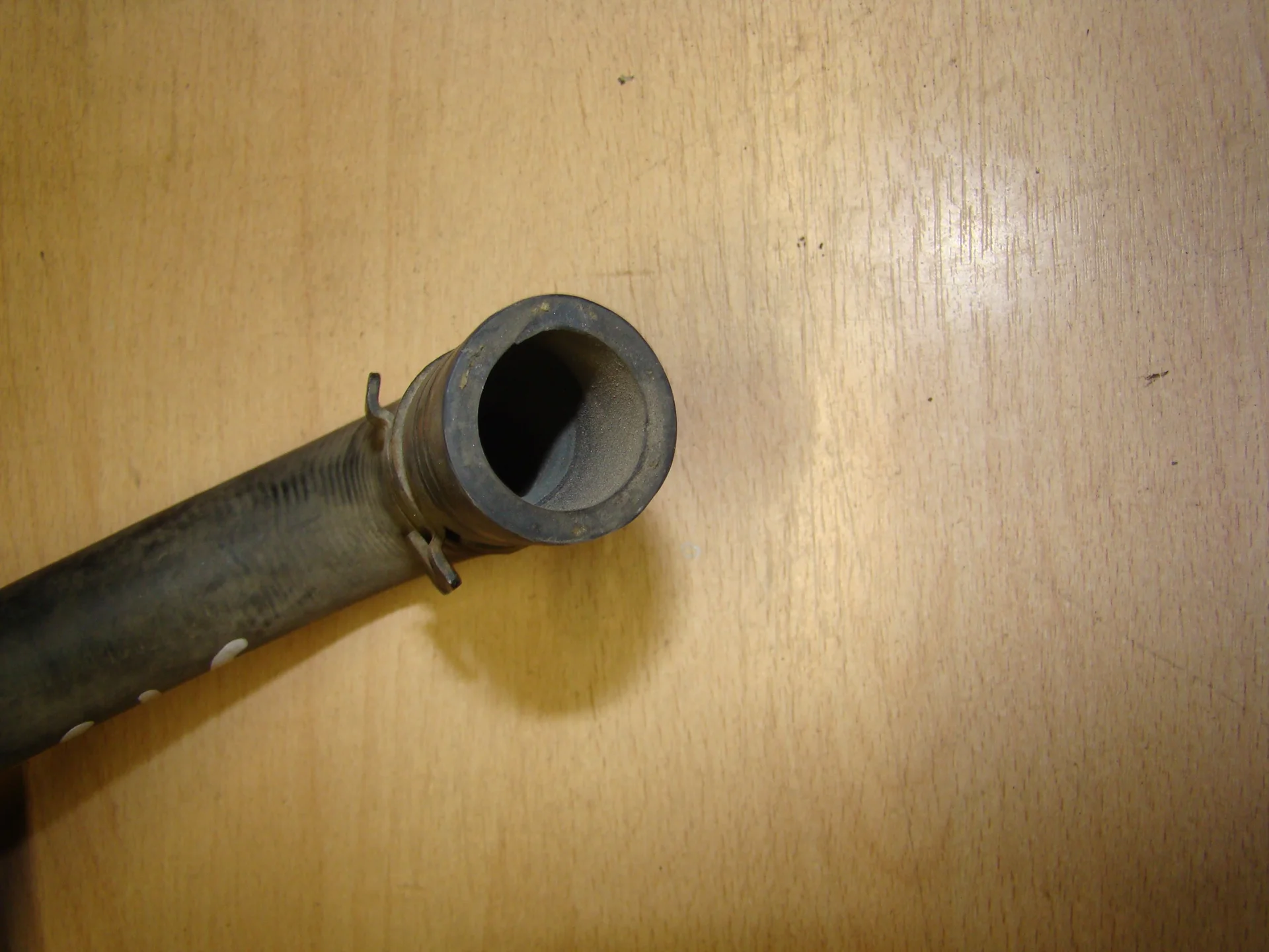 Патрубок отопителя Mercedes-Benz W210 611 A2108325694 - миниатюра 3
