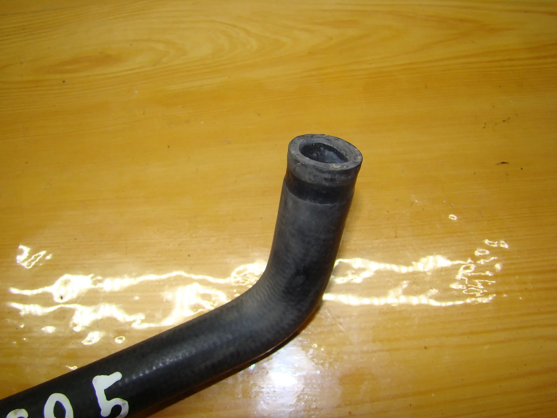 Патрубок отопителя Mercedes-Benz W202  A2028328594 - миниатюра 2