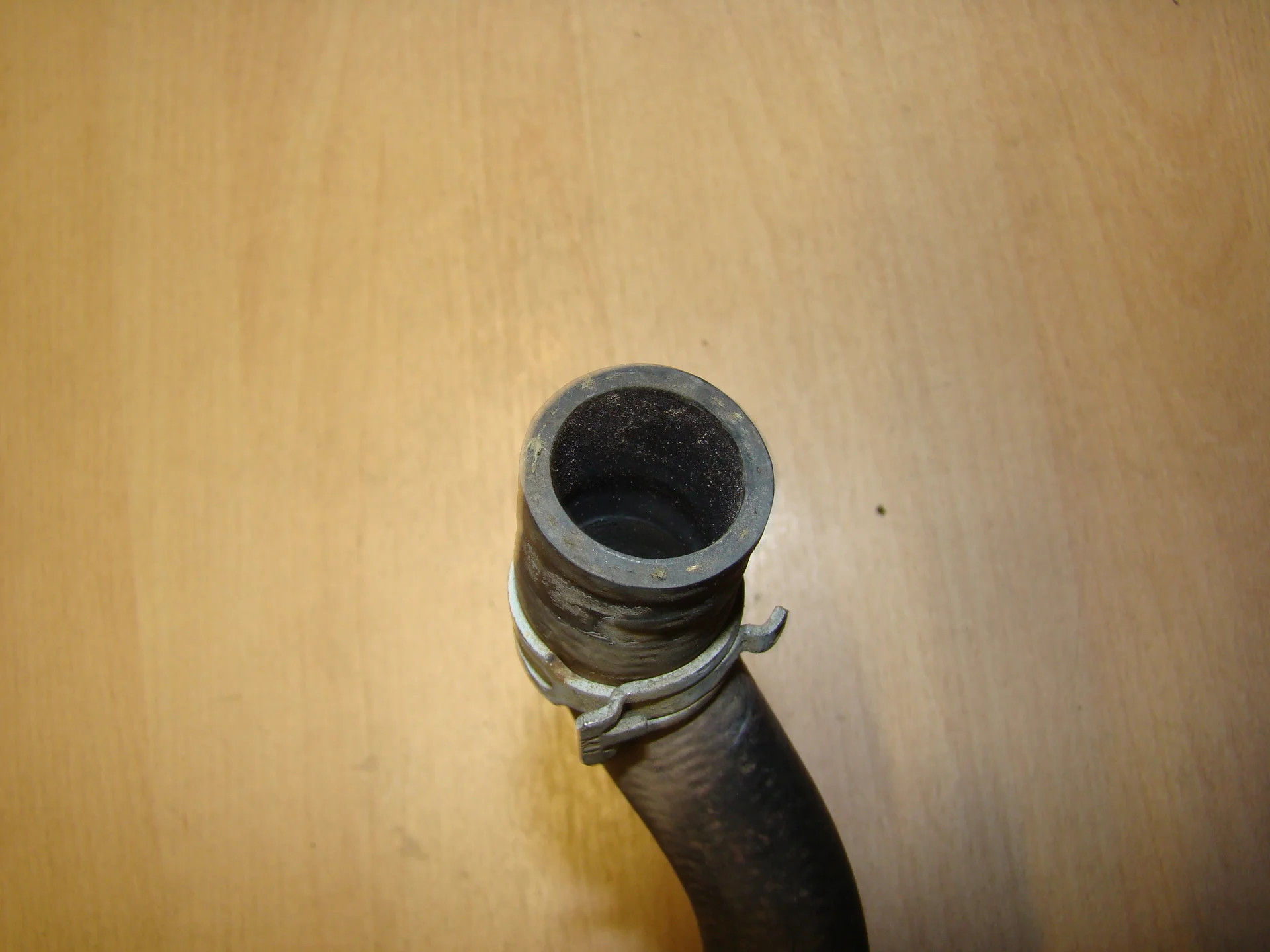Патрубок отопителя Mercedes-Benz W210 A2108301496 - миниатюра 3