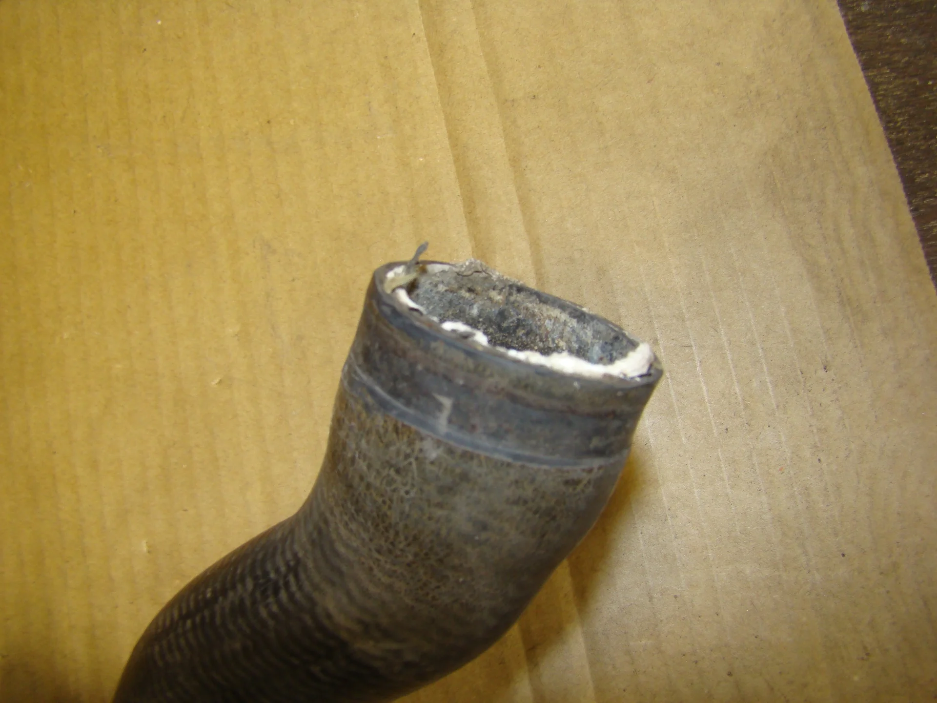 Патрубок системы охлаждения Mercedes-Benz W210 111 A2105011582 - миниатюра 2