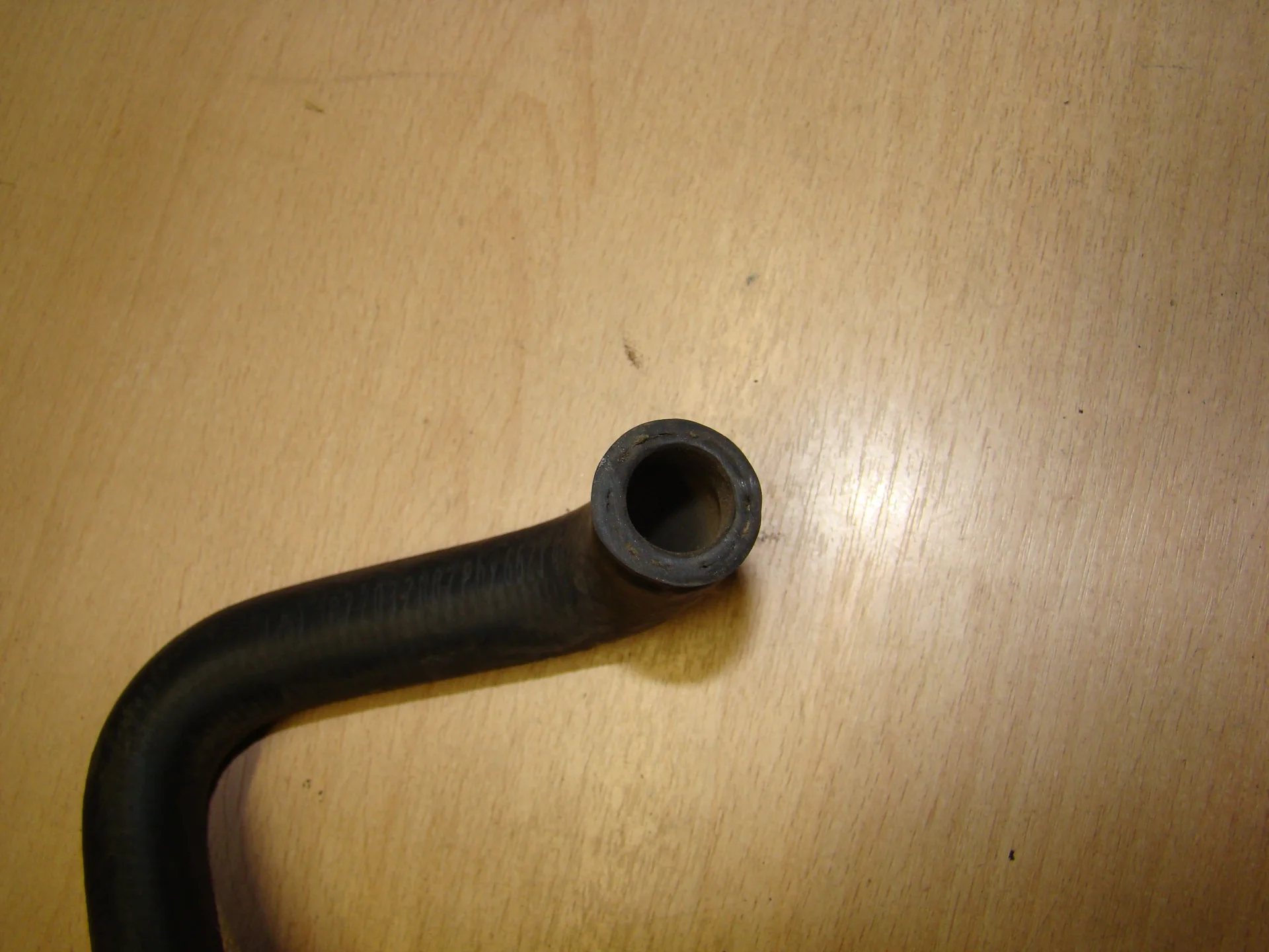 Патрубок отопителя Mercedes-Benz W201 102 A1022032082 - миниатюра 4