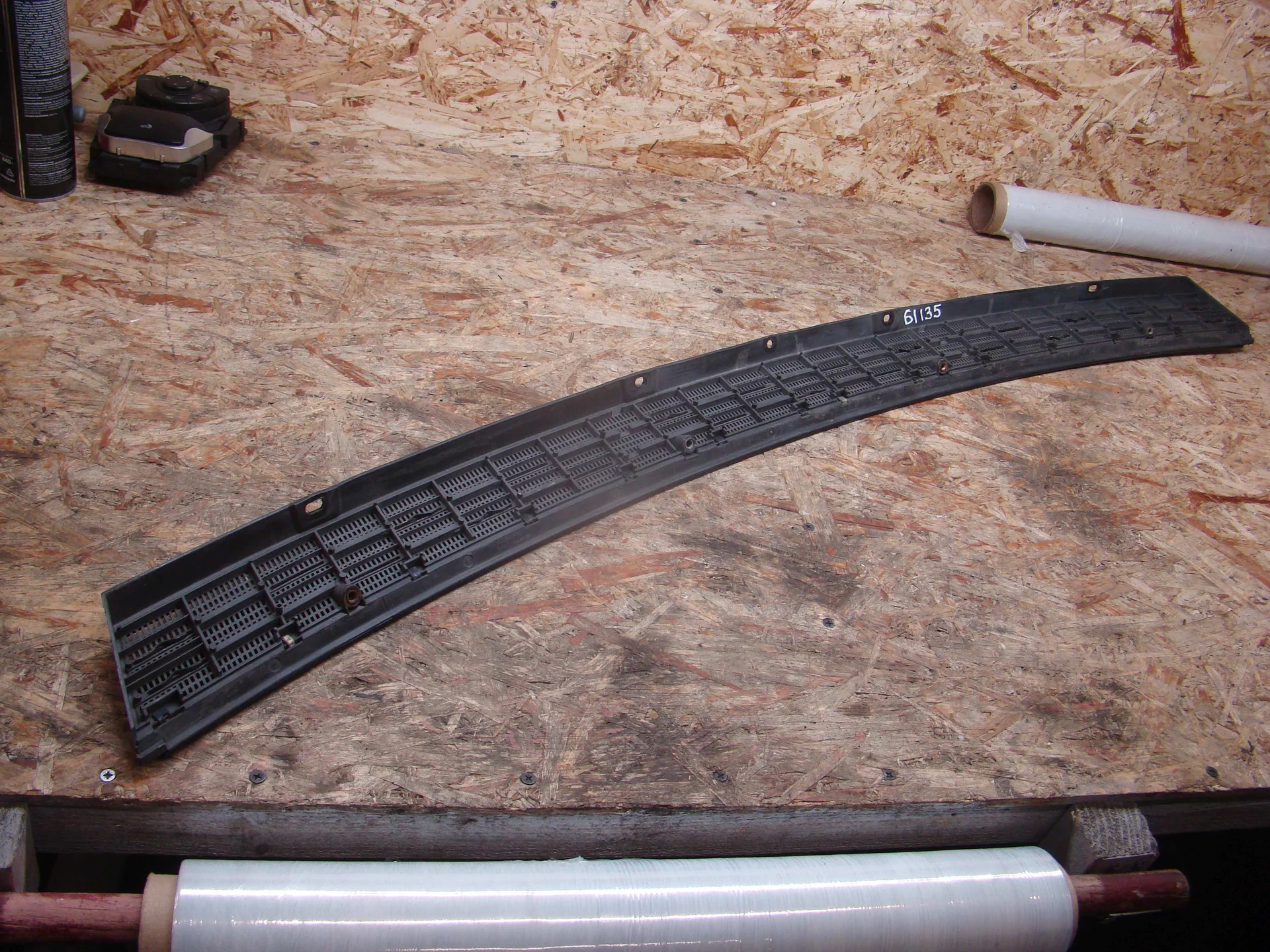 Решётка капота Mercedes-Benz C140  A1408300613 - миниатюра 3