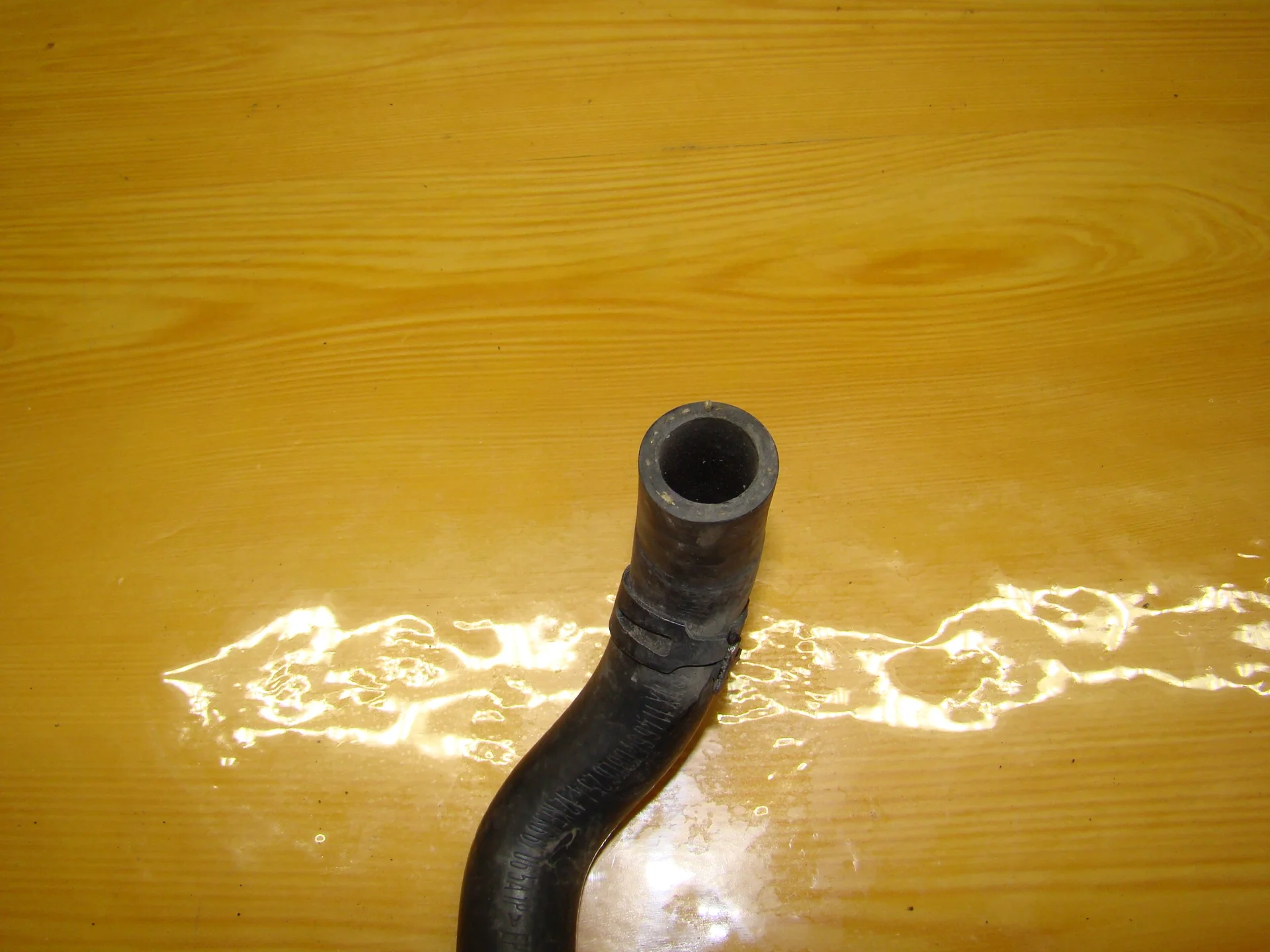 Патрубок отопителя Mercedes-Benz W221  A2218325994 - миниатюра 3