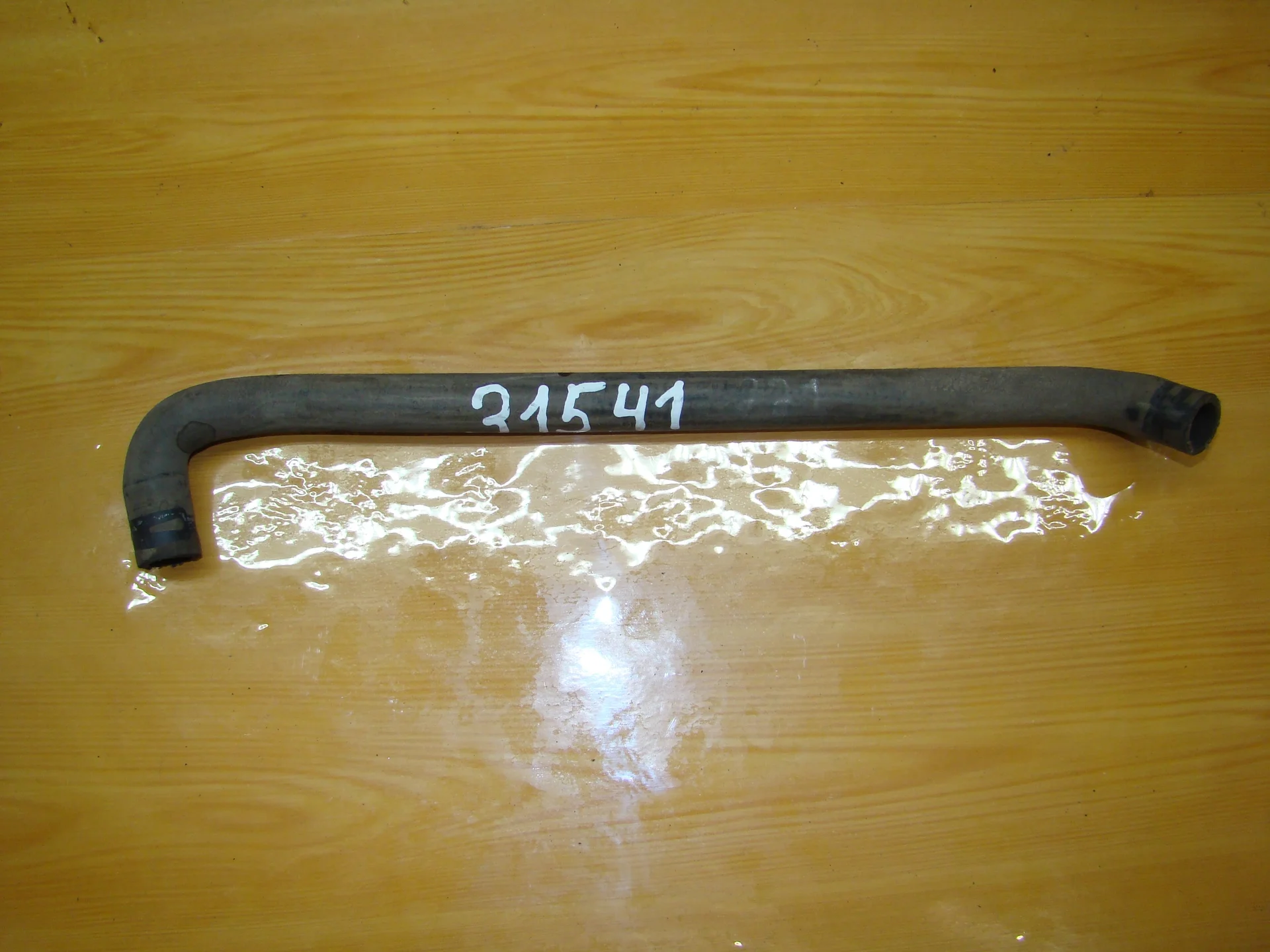 Патрубок отопителя Mercedes-Benz W221 A2218321694 - изображение 1