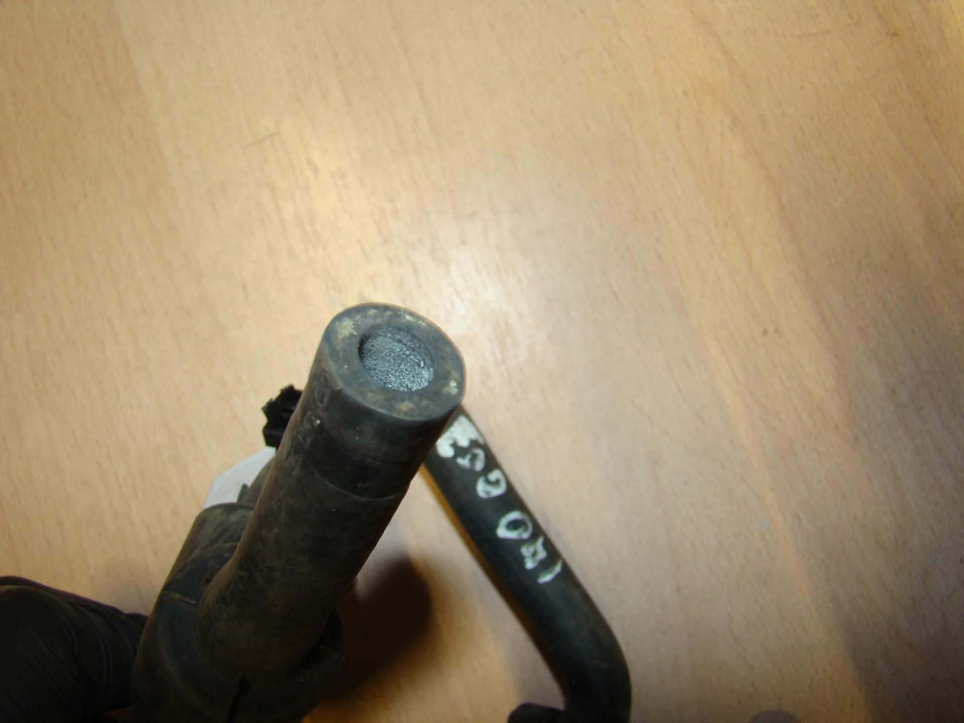Патрубок отопителя Mercedes-Benz W140 A1408321794 - миниатюра 3