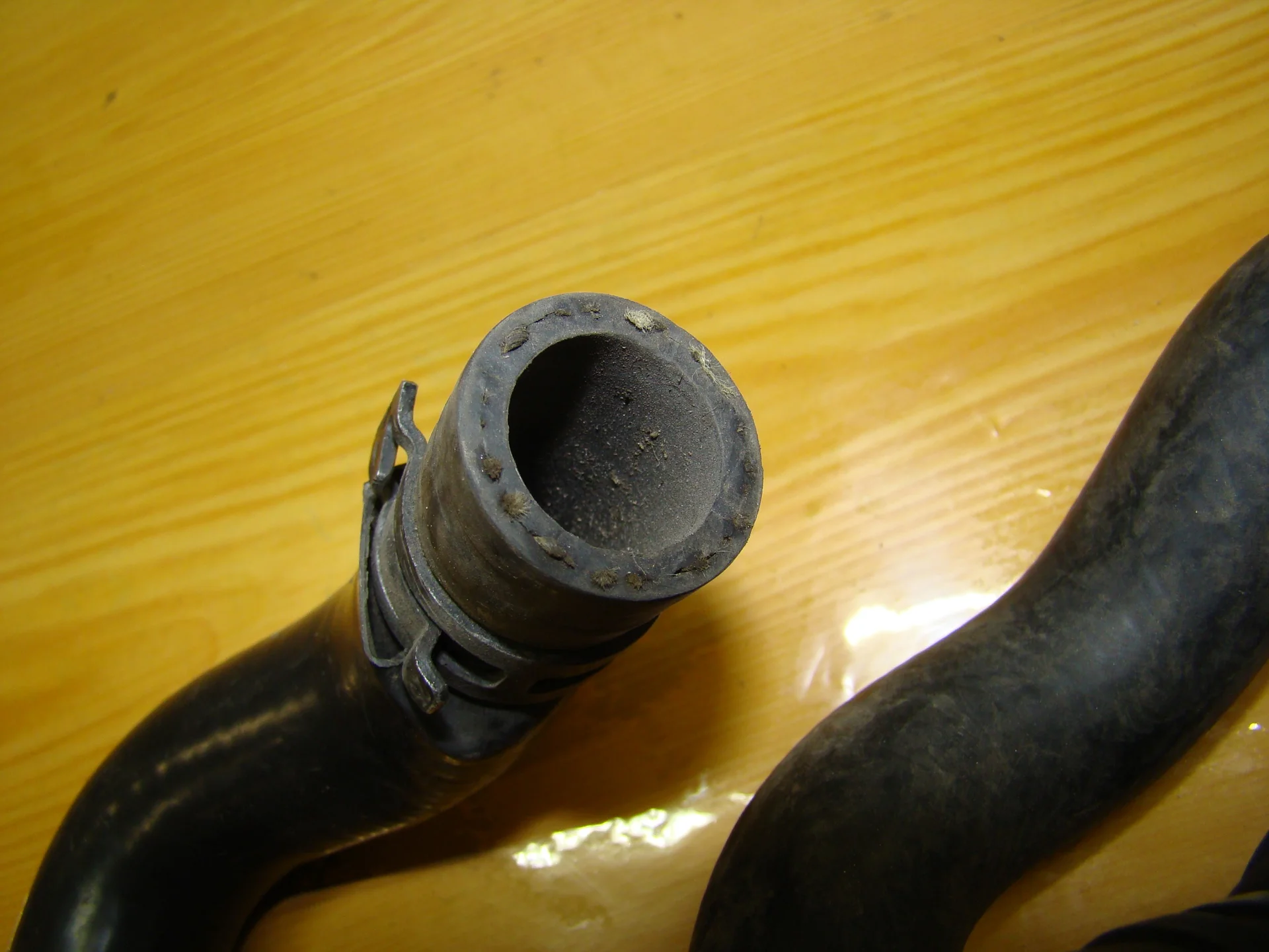 Патрубок отопителя Mercedes-Benz W220  A2205062235 - миниатюра 4