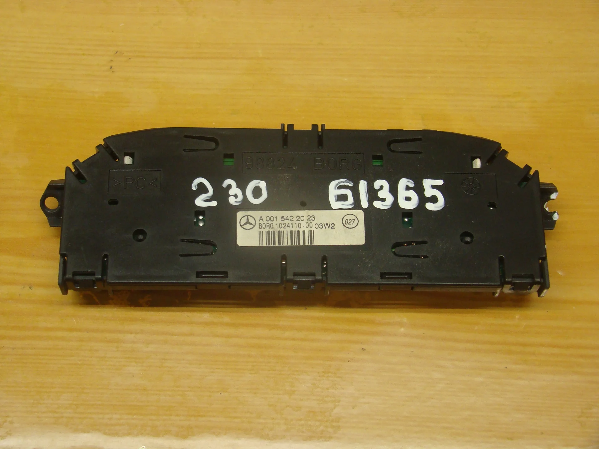 Дисплей парктроника Mercedes-Benz R230  A0015422023 - миниатюра 3