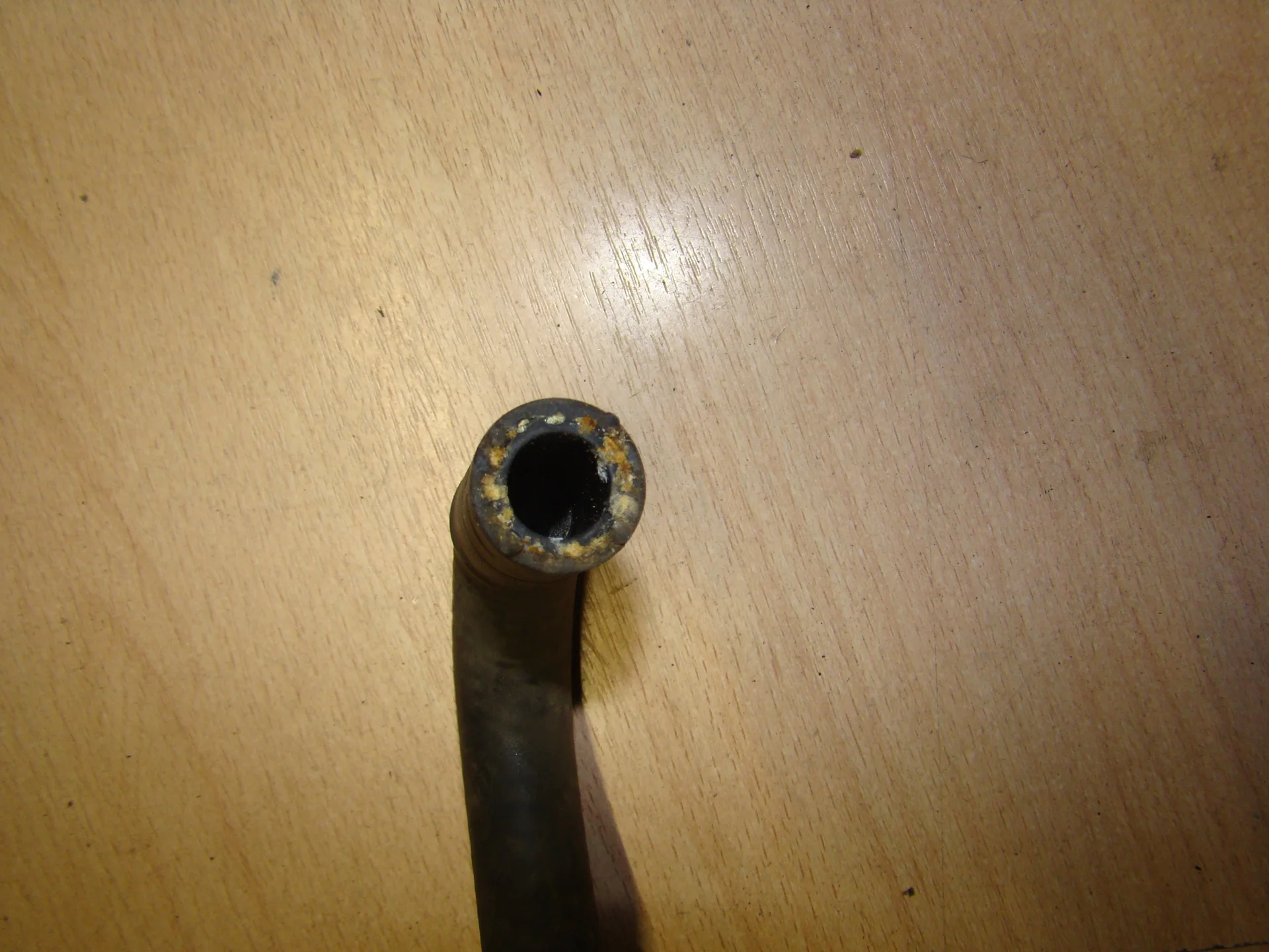 Патрубок отопителя Mercedes-Benz W211  A2118303196 - миниатюра 2