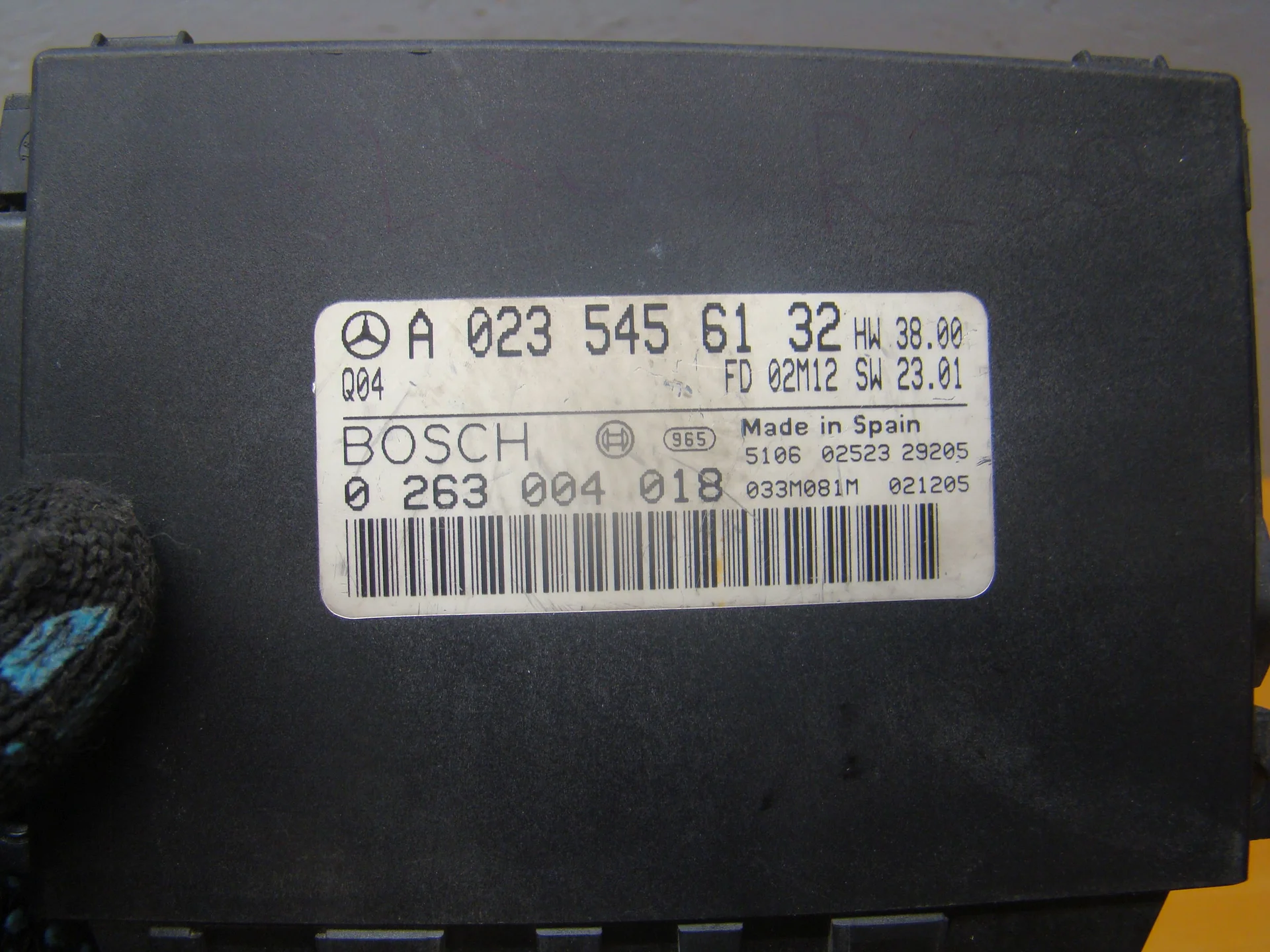 Блок управления парктрониками Mercedes-Benz R230  A0235456132 - миниатюра 3