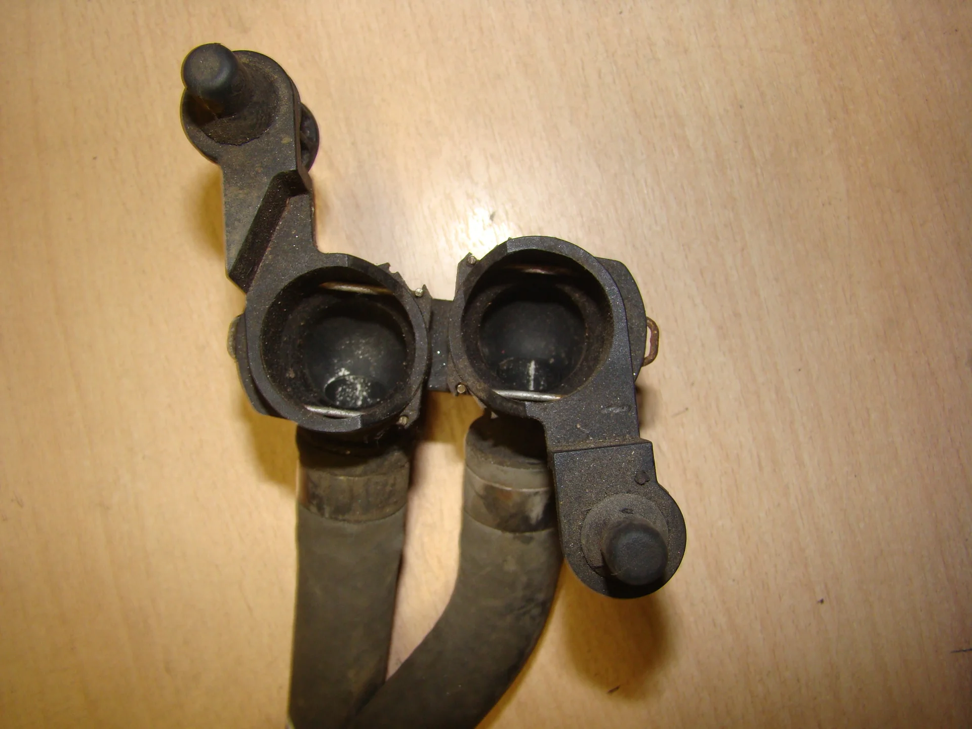 Патрубок отопителя Mercedes-Benz W210 112 A2108300024 - миниатюра 2
