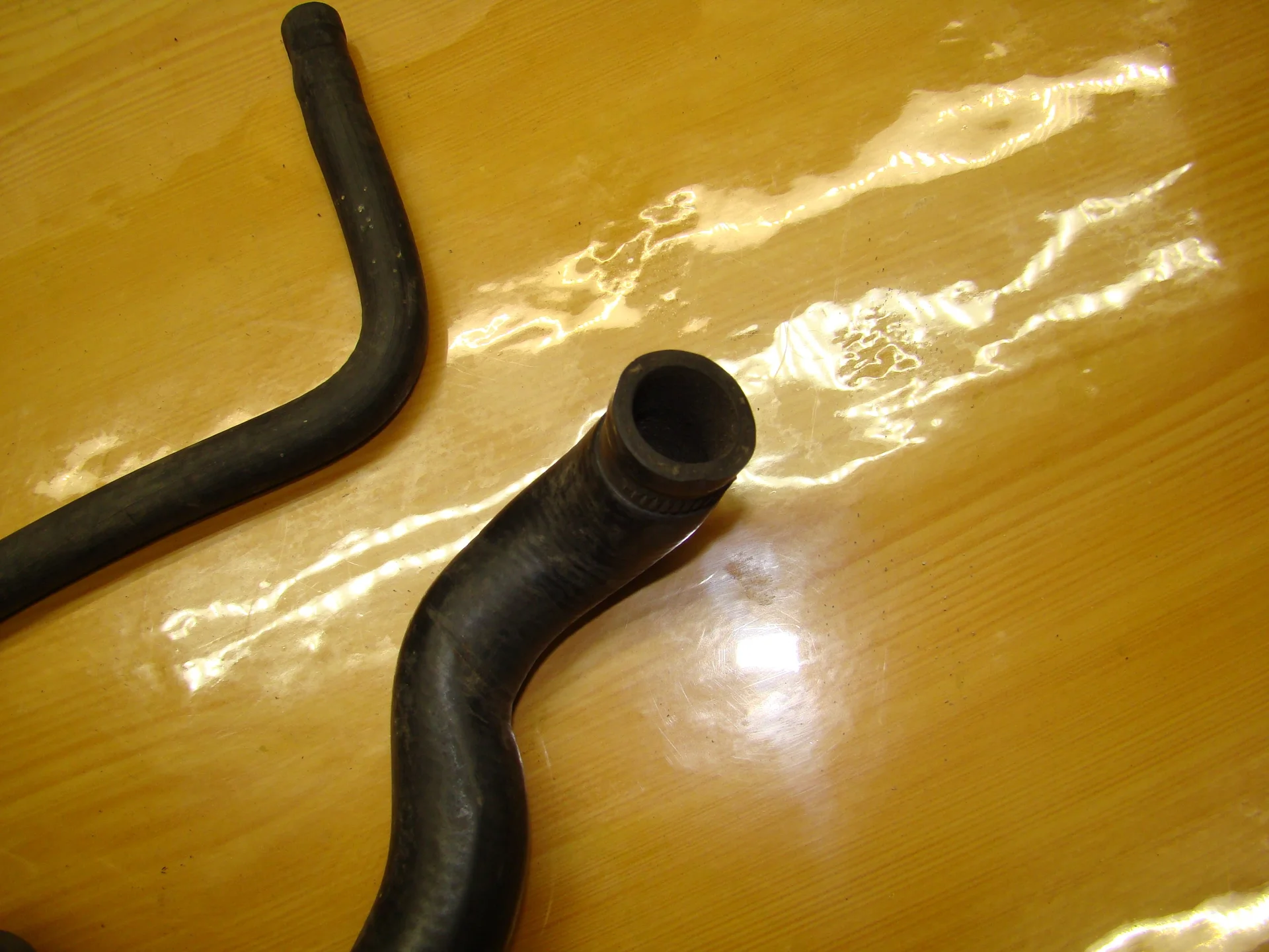 Патрубок отопителя Mercedes-Benz W140  A1408320394 - миниатюра 2