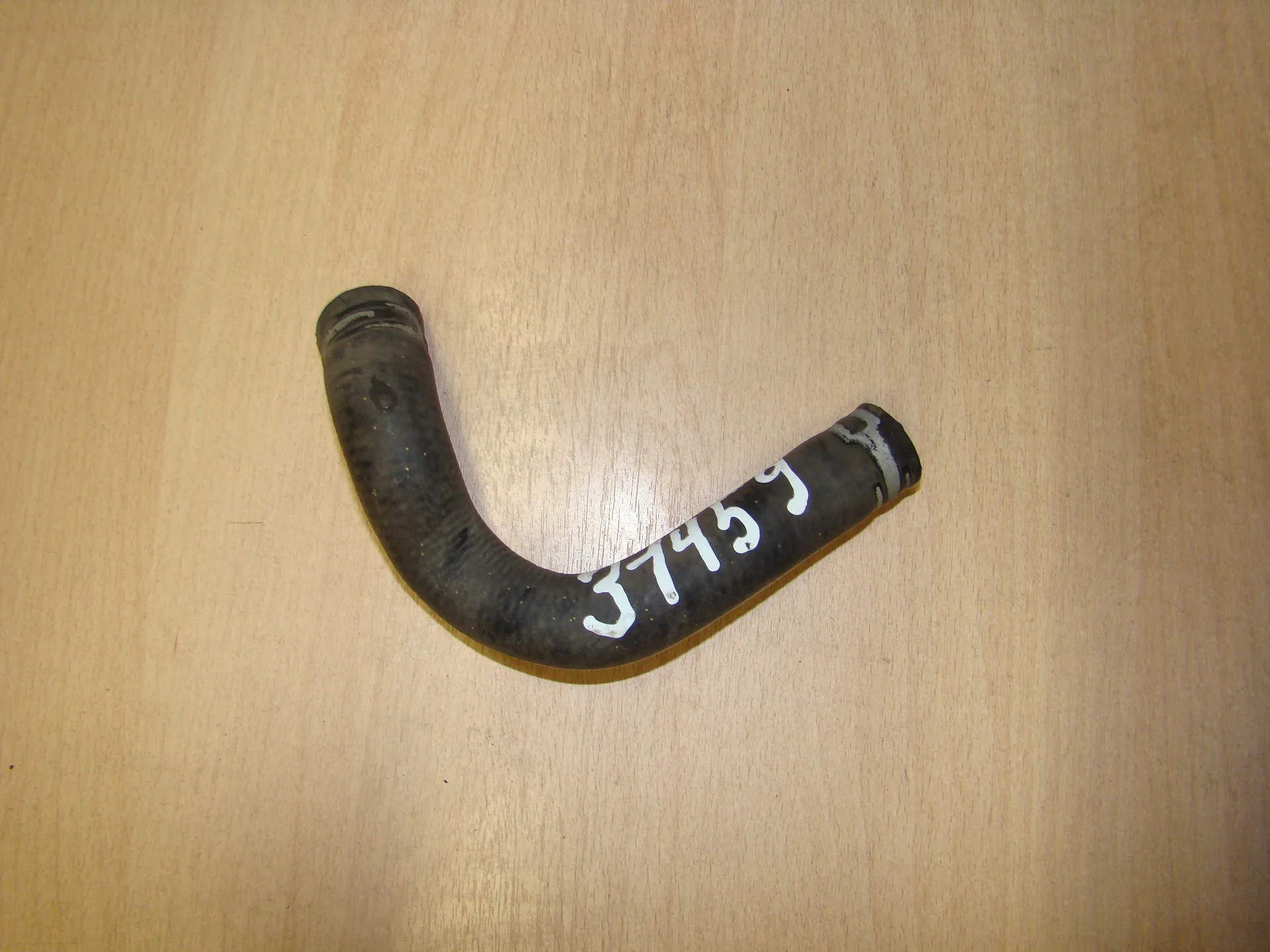 Патрубок отопителя Mercedes-Benz W220 A2208321794 - изображение 1