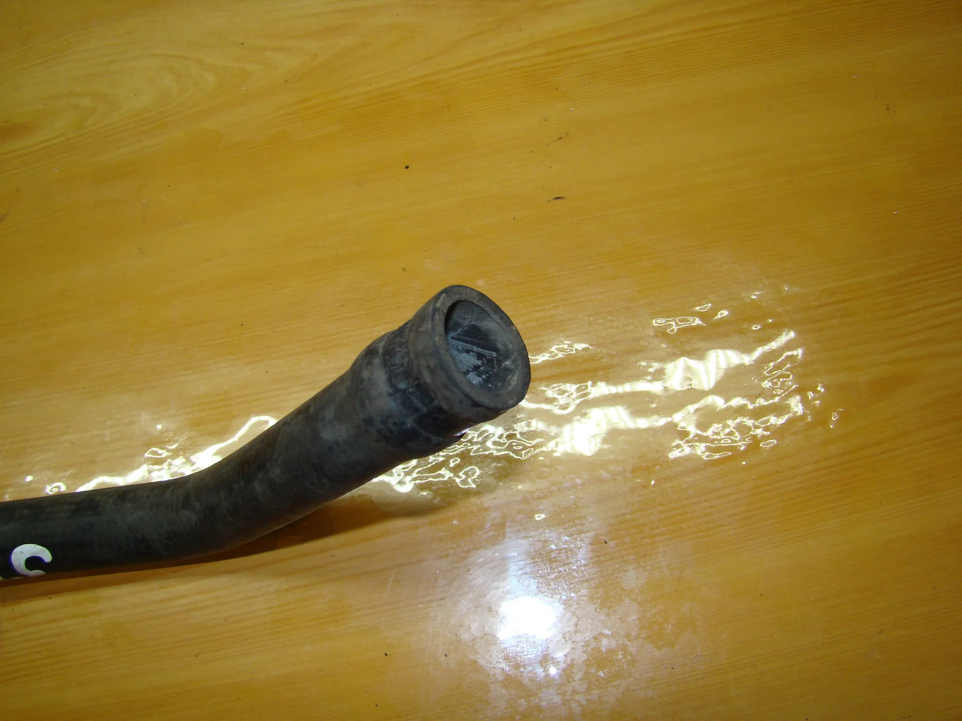 Патрубок отопителя Mercedes-Benz W124  A1248324394 - миниатюра 3