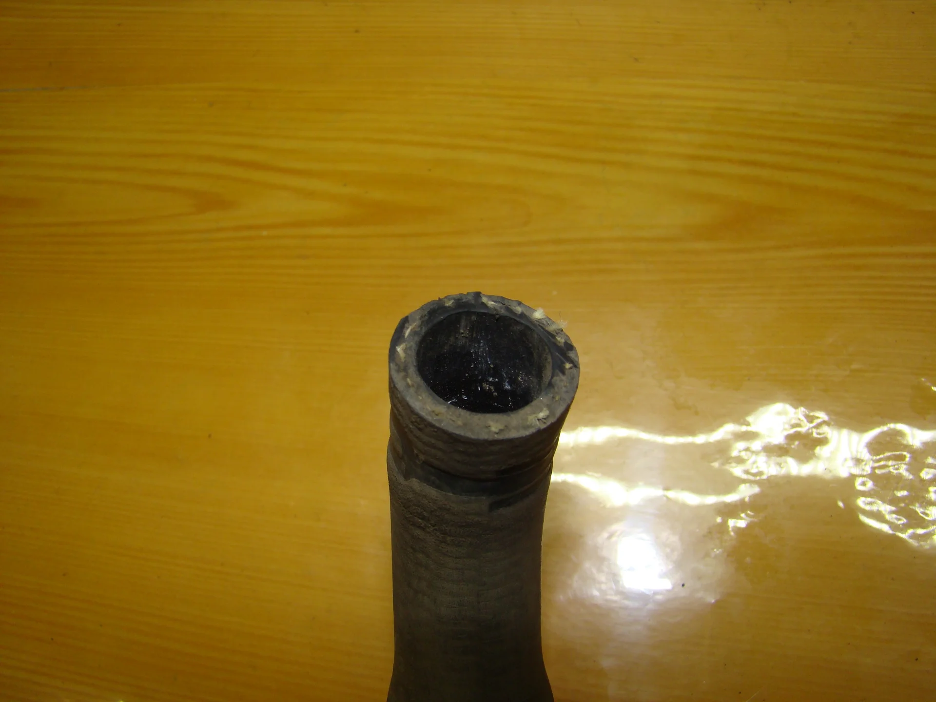 Патрубок отопителя Mercedes-Benz W203  A2038300796 - миниатюра 2