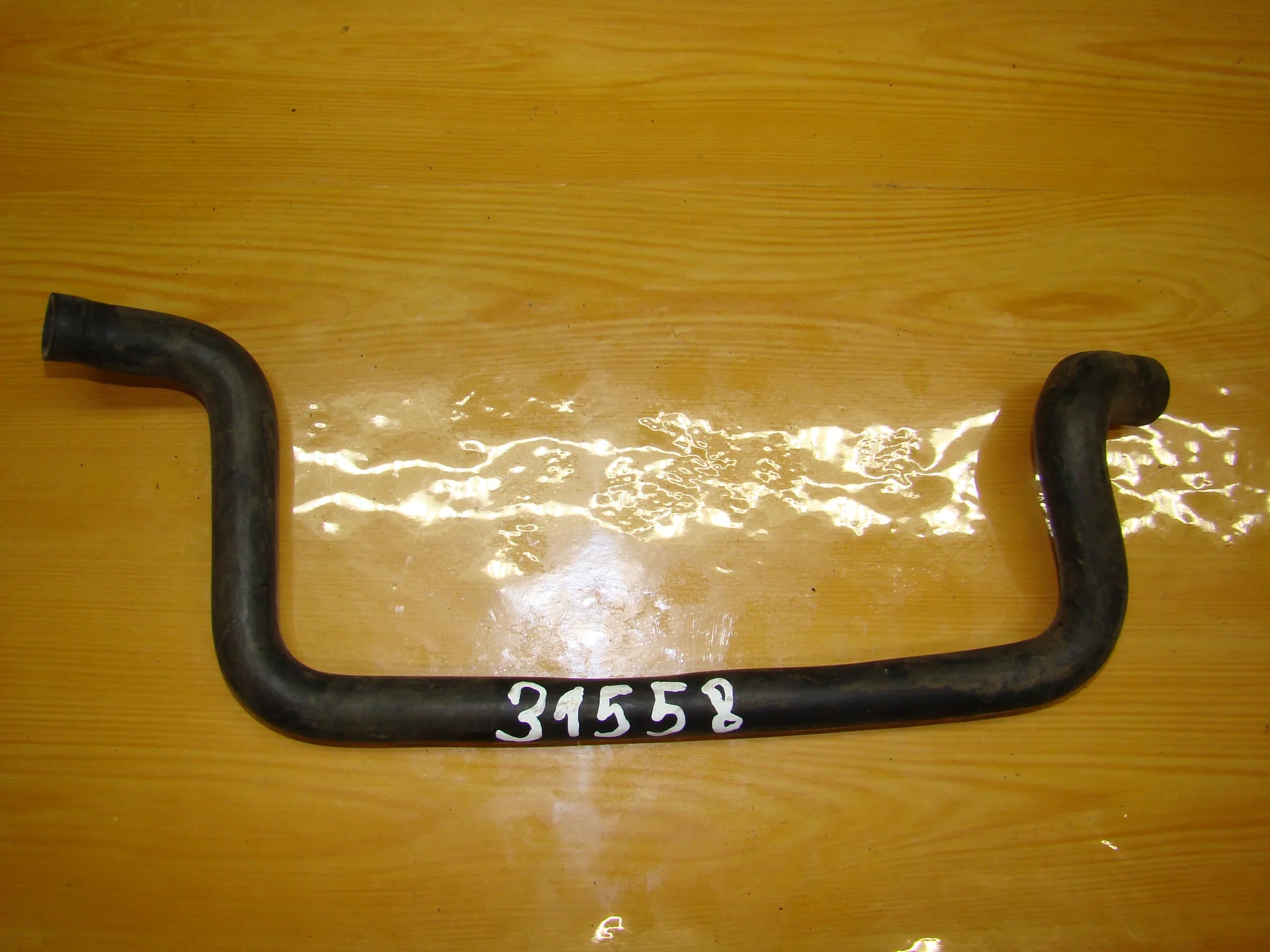 Патрубок отопителя Mercedes-Benz W124 A1248322794 - изображение 1