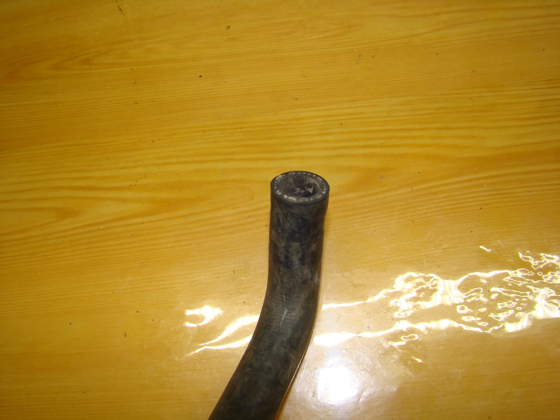 Патрубок отопителя Mercedes-Benz W124 A1248322794 - миниатюра 3