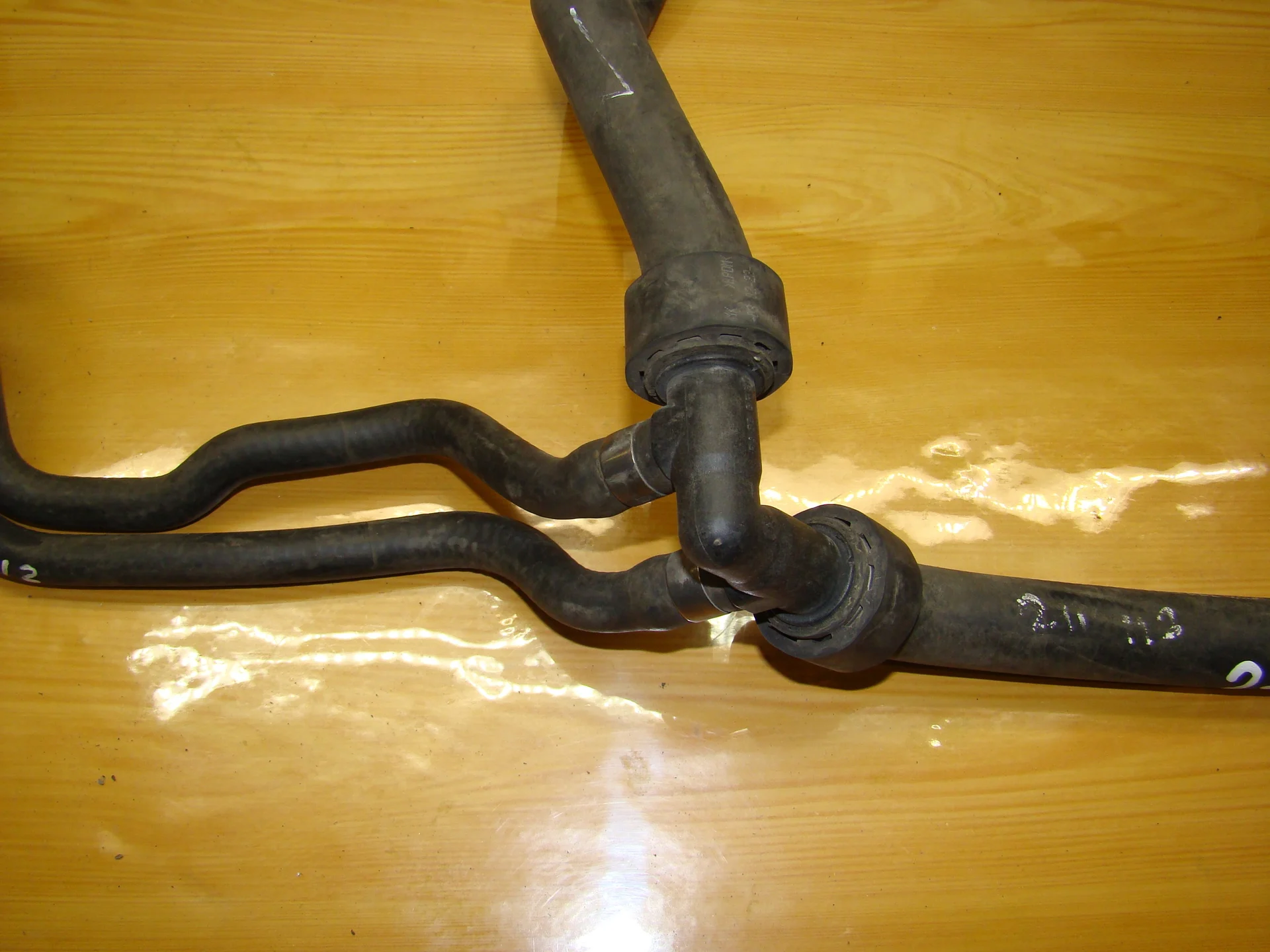 Патрубок отопителя Mercedes-Benz W211 112 A2118301196 - миниатюра 4