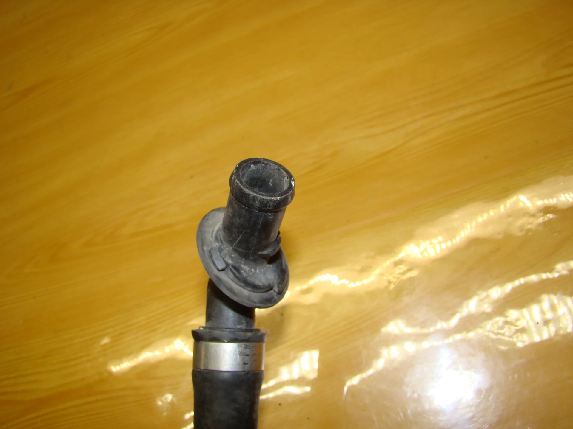 Патрубок отопителя Mercedes-Benz W211 112 A2118301196 - миниатюра 5