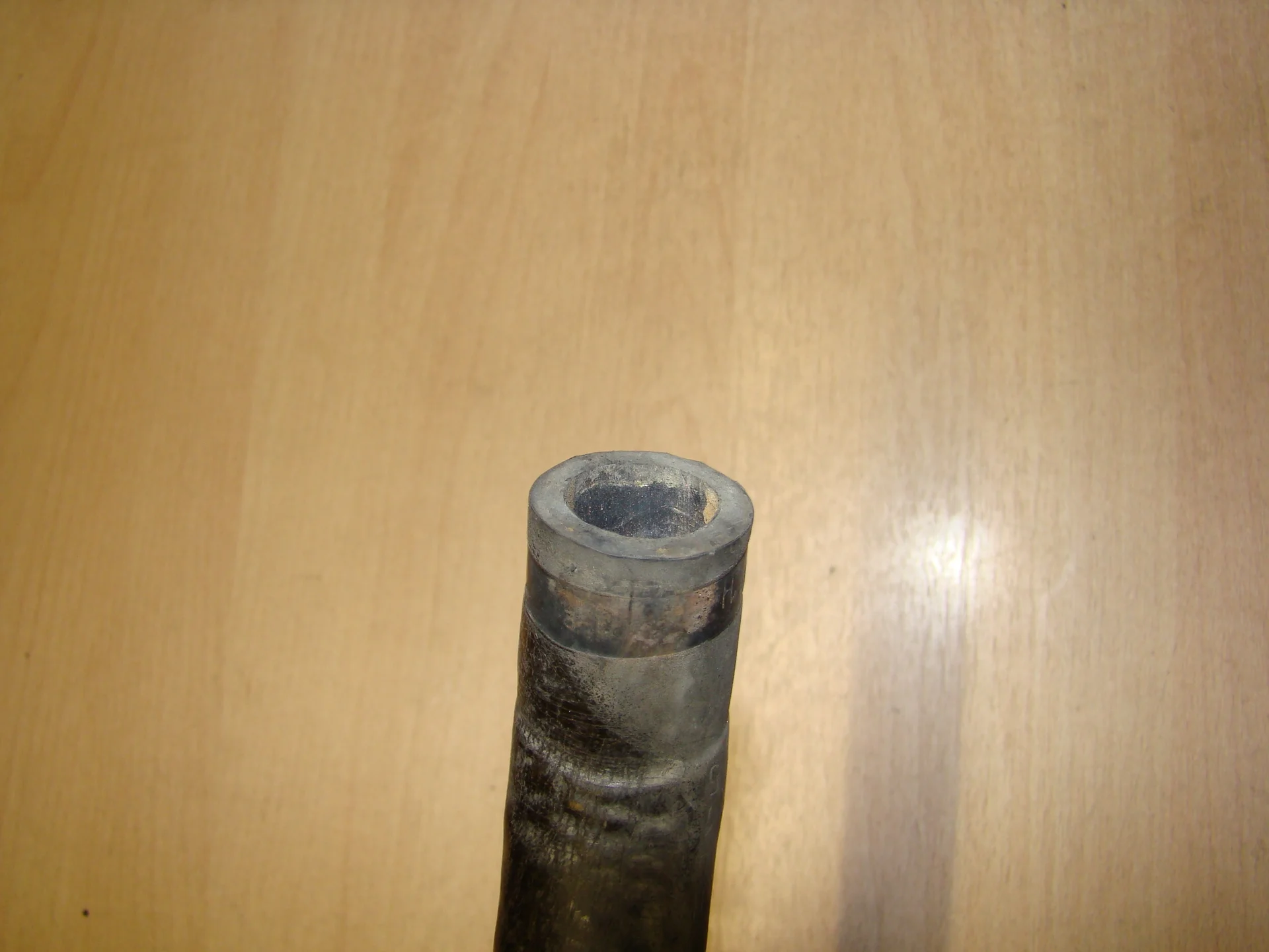 Патрубок отопителя Mercedes-Benz W202  A2028321894 - миниатюра 3