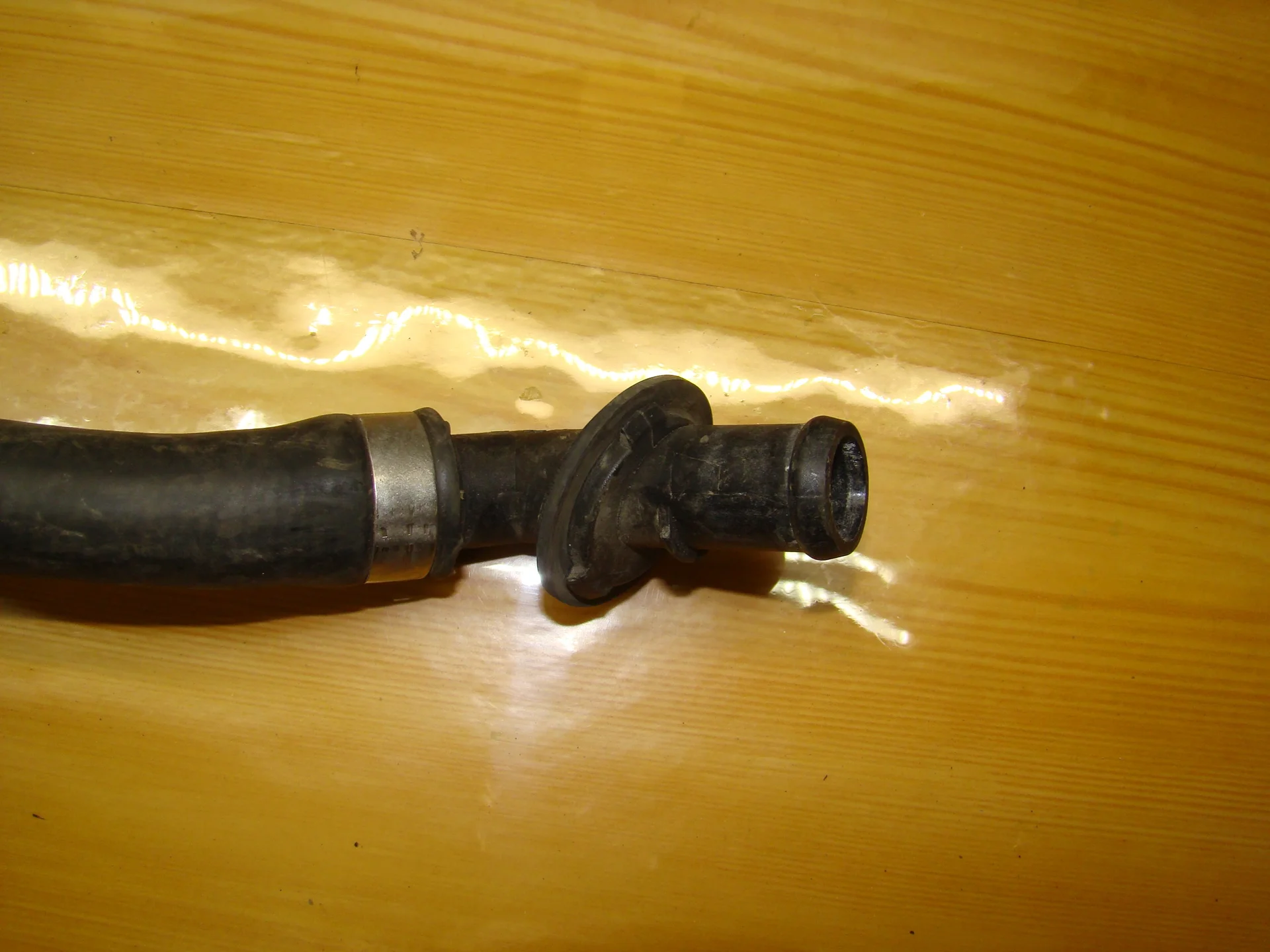 Патрубок отопителя Mercedes-Benz W211 272 A2118301196 - миниатюра 3