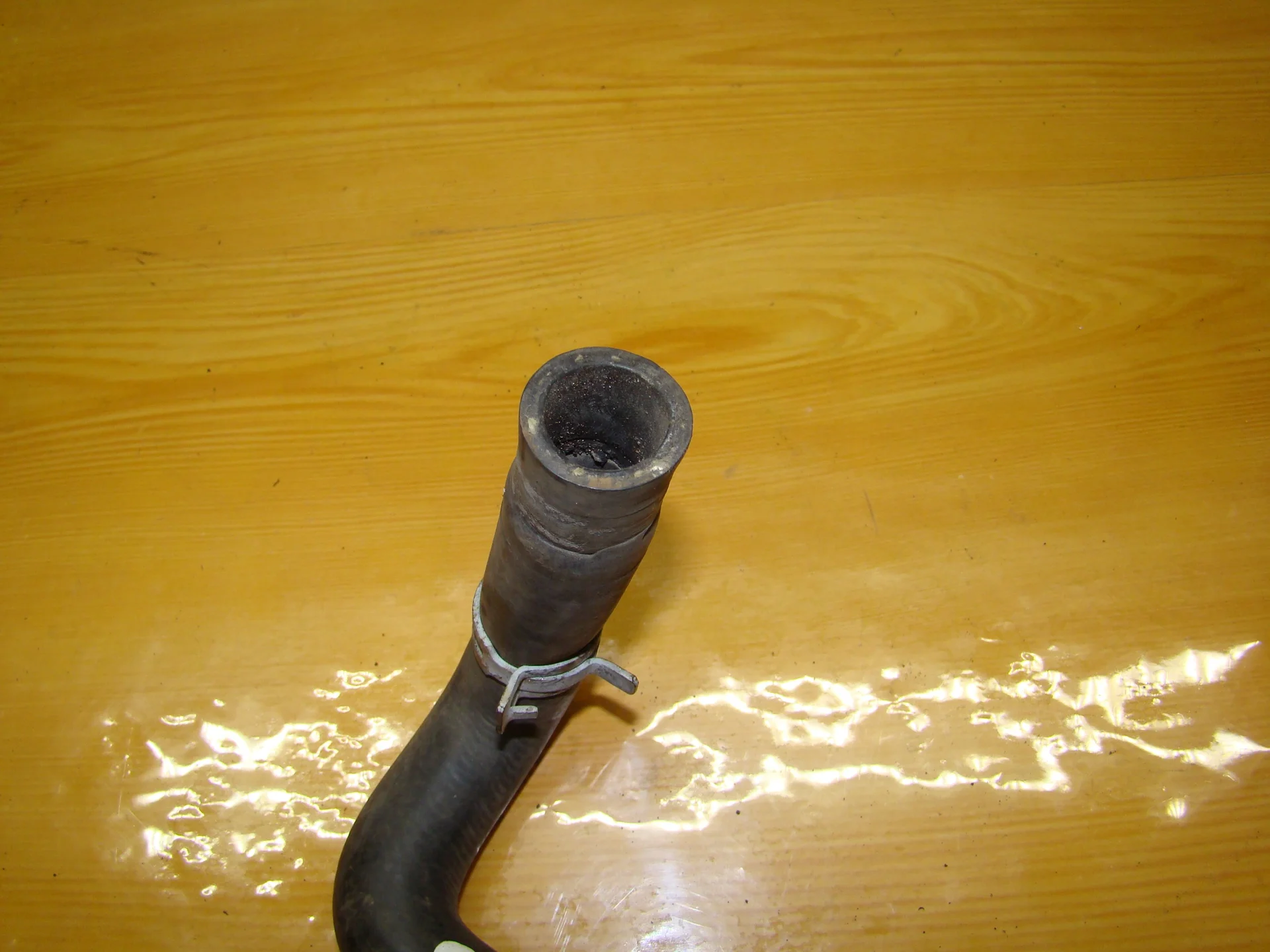 Патрубок отопителя Mercedes-Benz W210 A2108324494 - миниатюра 3