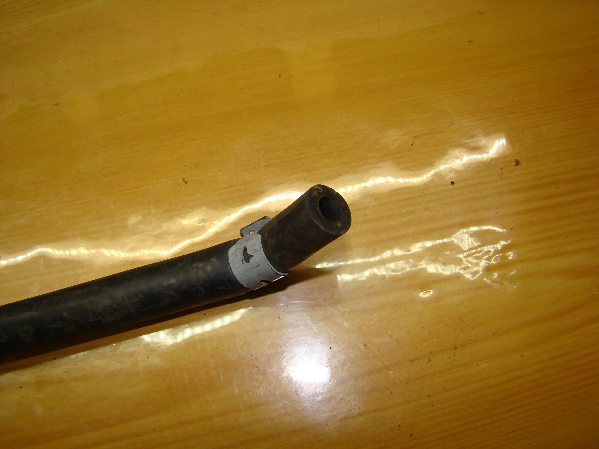 Патрубок отопителя Mercedes-Benz W221 A2218322094 - миниатюра 2