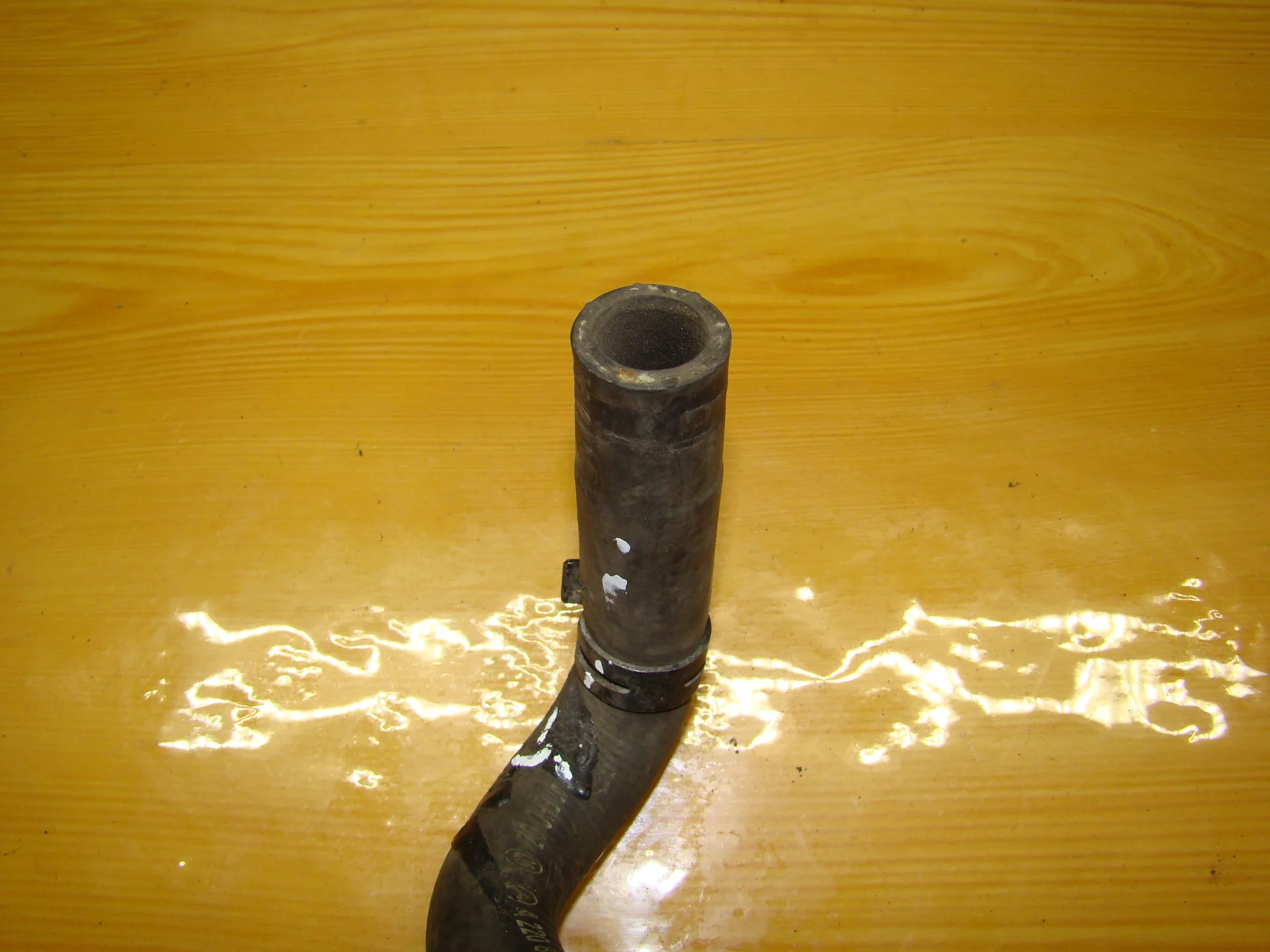 Патрубок отопителя Mercedes-Benz W220 A2208320894 - миниатюра 2