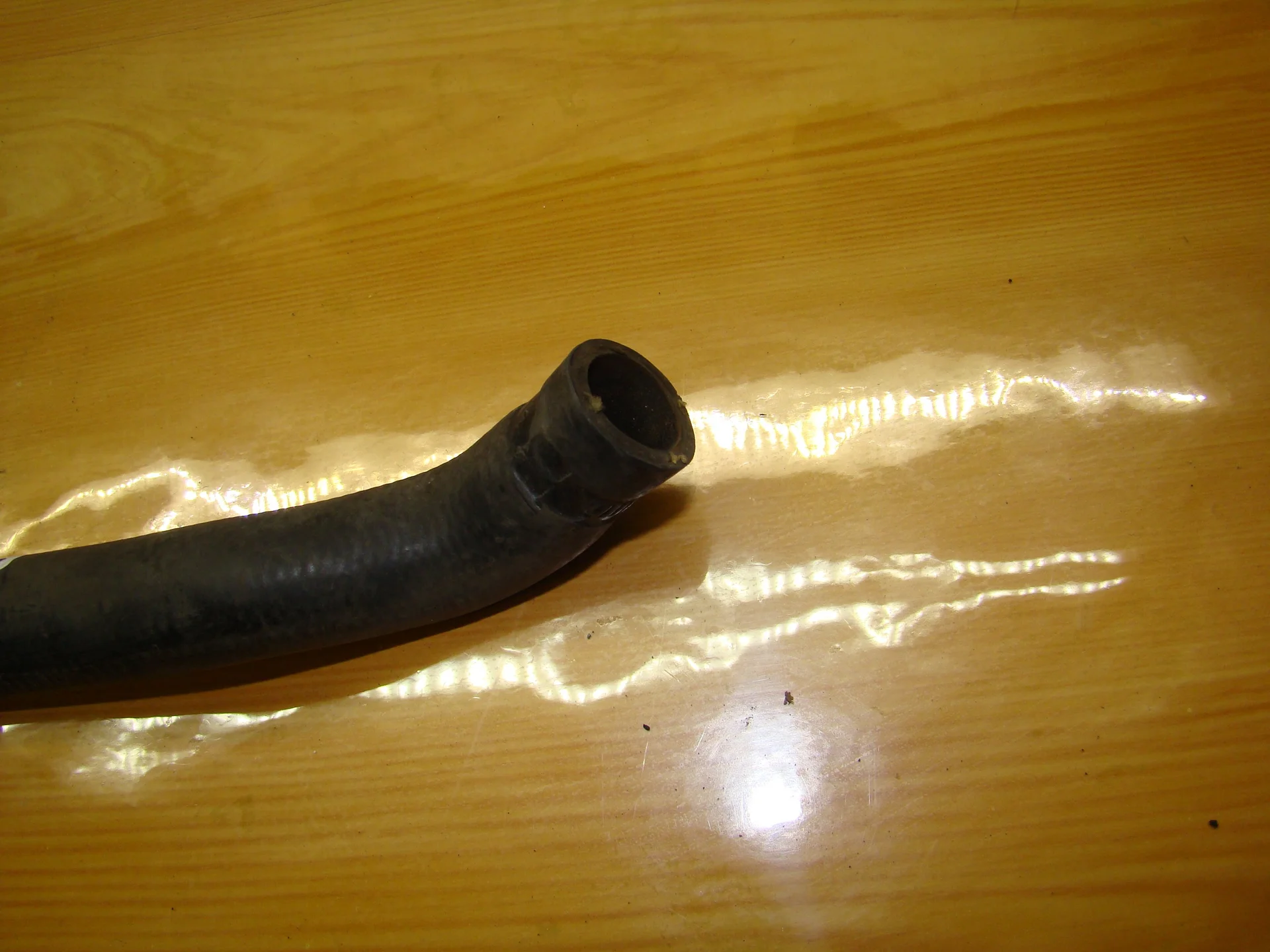 Патрубок отопителя Mercedes-Benz W140  A1408322394 - миниатюра 2