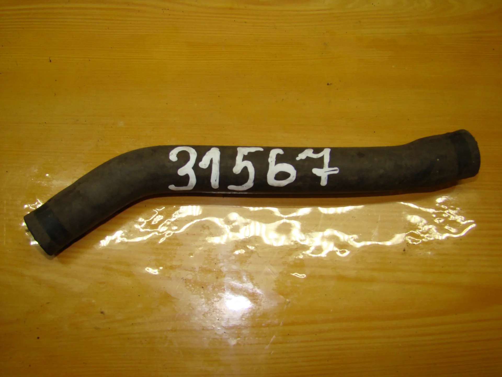 Патрубок отопителя Mercedes-Benz W202 A2028321494 - изображение 1