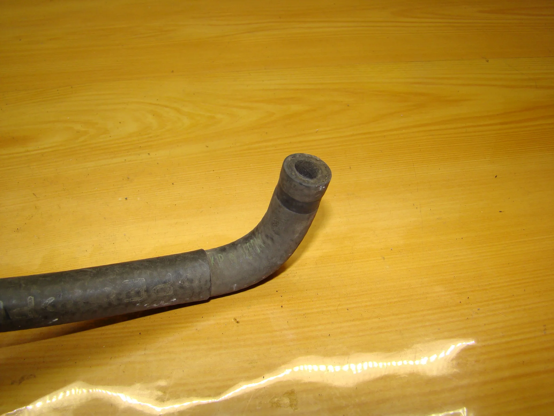 Патрубок отопителя Mercedes-Benz W140  A1408301096 - миниатюра 2