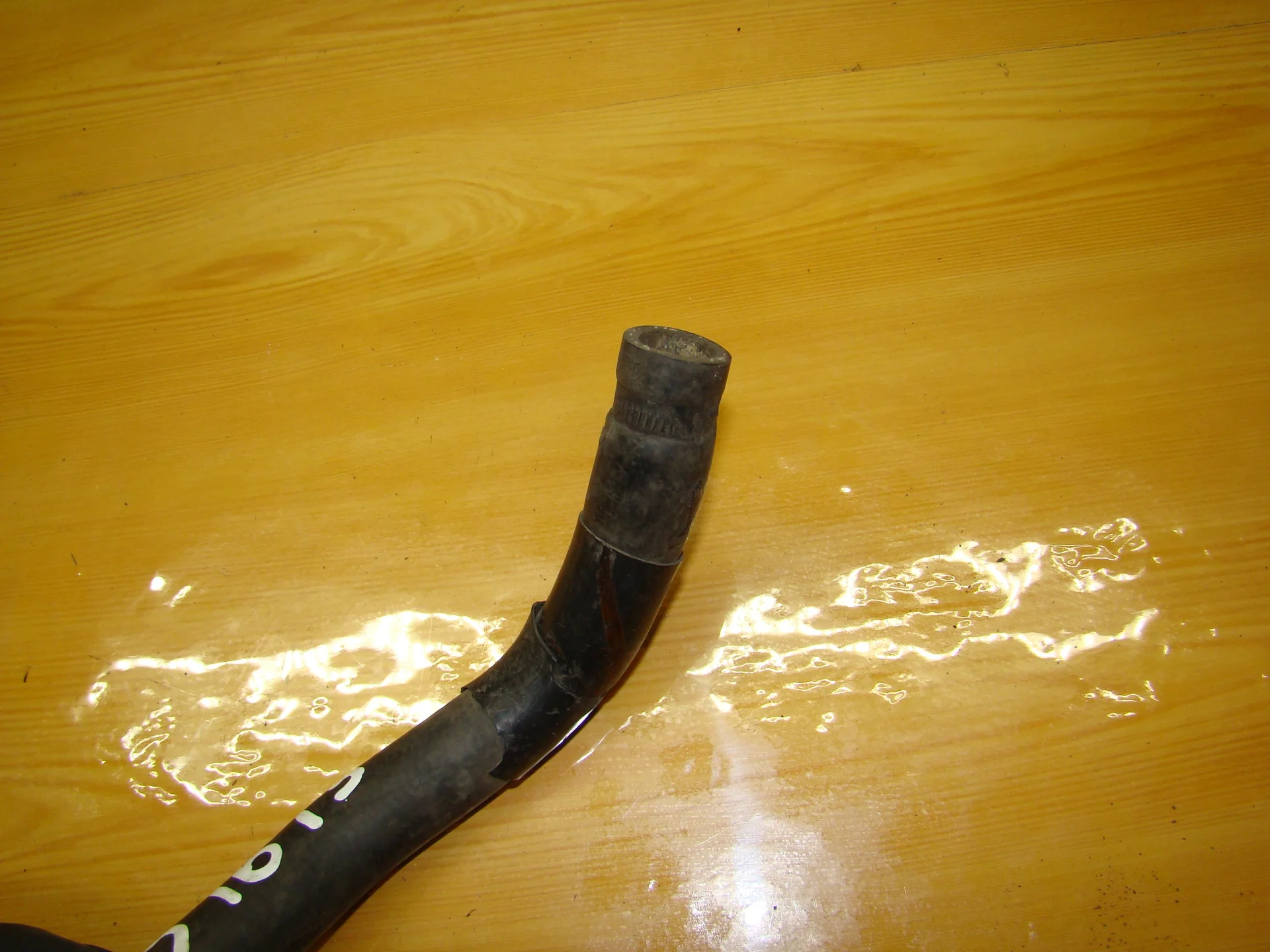 Патрубок отопителя Mercedes-Benz W124  A1248305496 - миниатюра 2