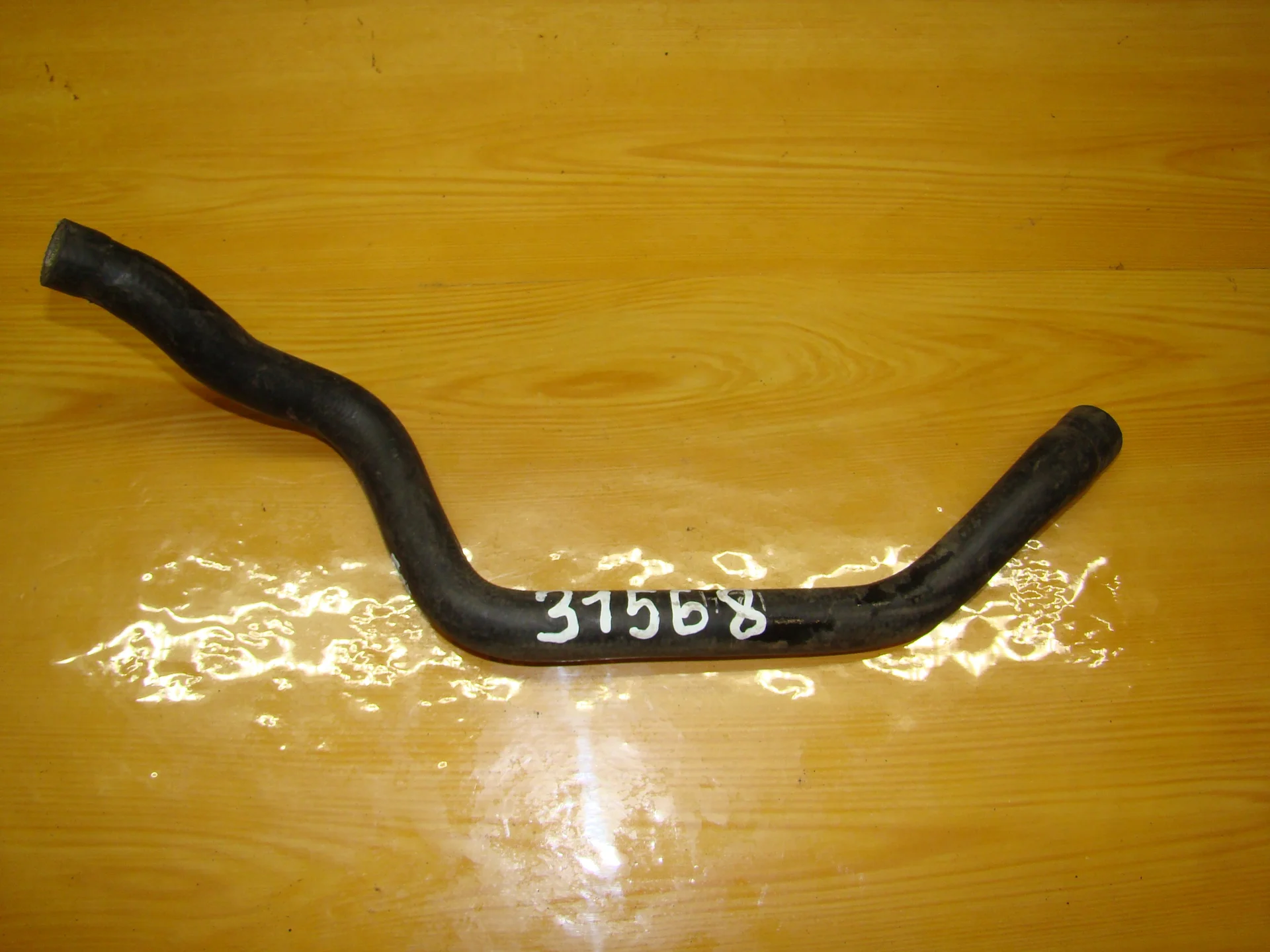 Патрубок отопителя Mercedes-Benz W124 A1248327193 - изображение 1