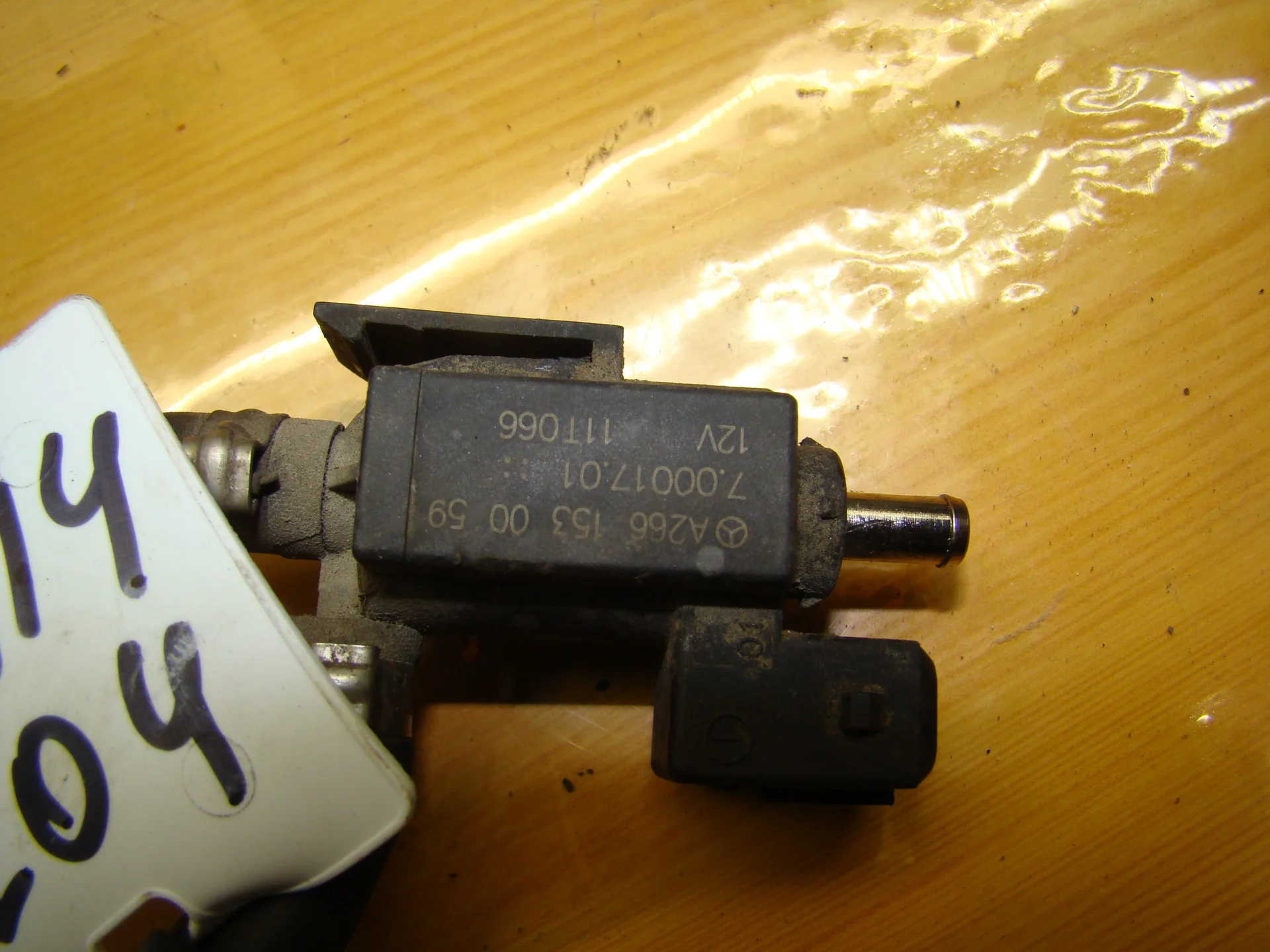 Клапан электромагнитный Mercedes-Benz W204 271 A2661530059 - миниатюра 2