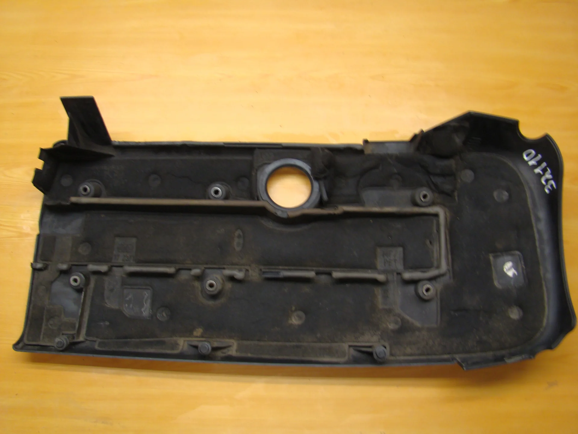 Крышка двигателя декоративная Mercedes-Benz W210 613 A6130100867 - миниатюра 2