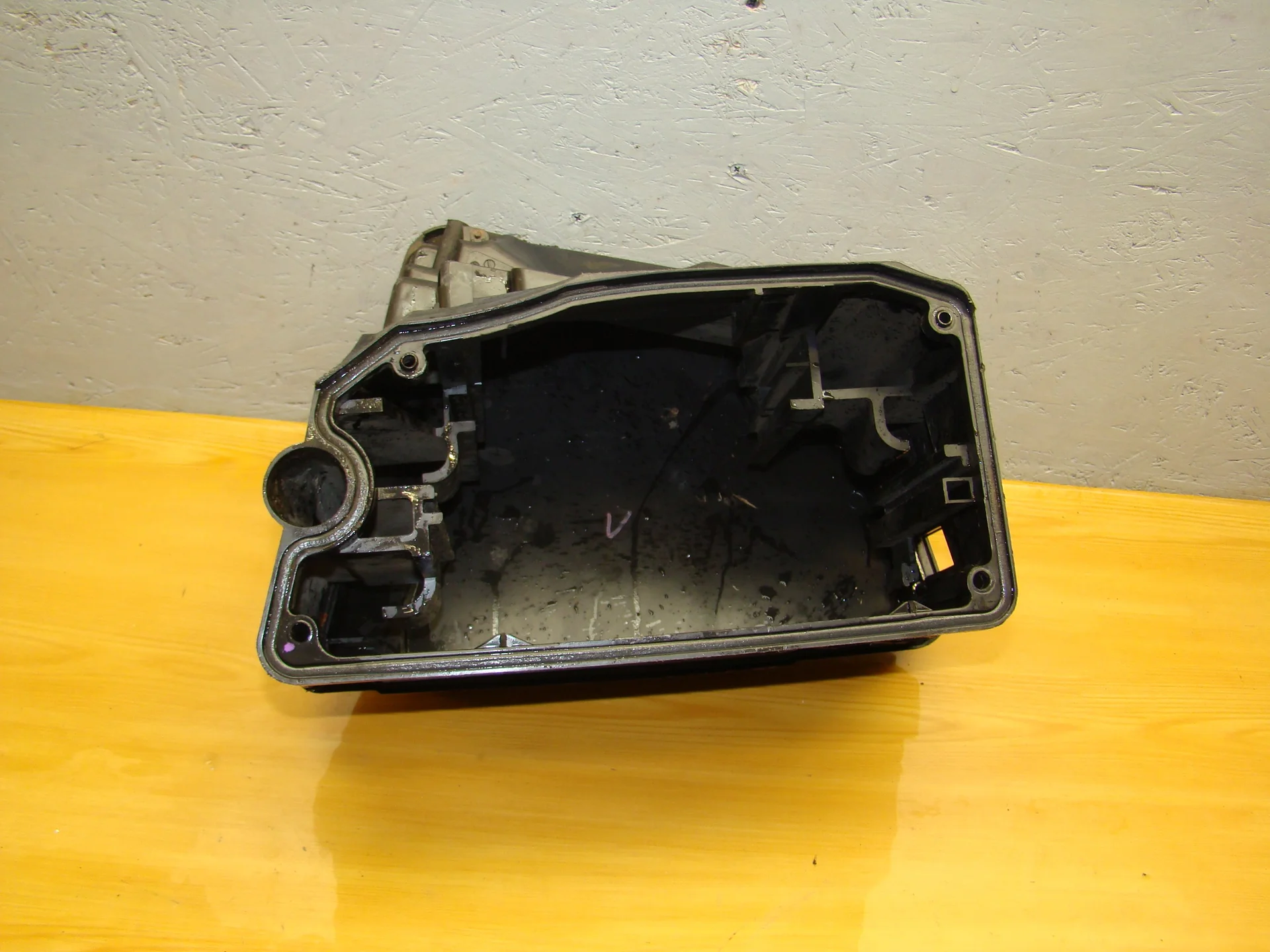 Корпус блока предохранителей Mercedes-Benz W210 112 A2105400924 - миниатюра 4