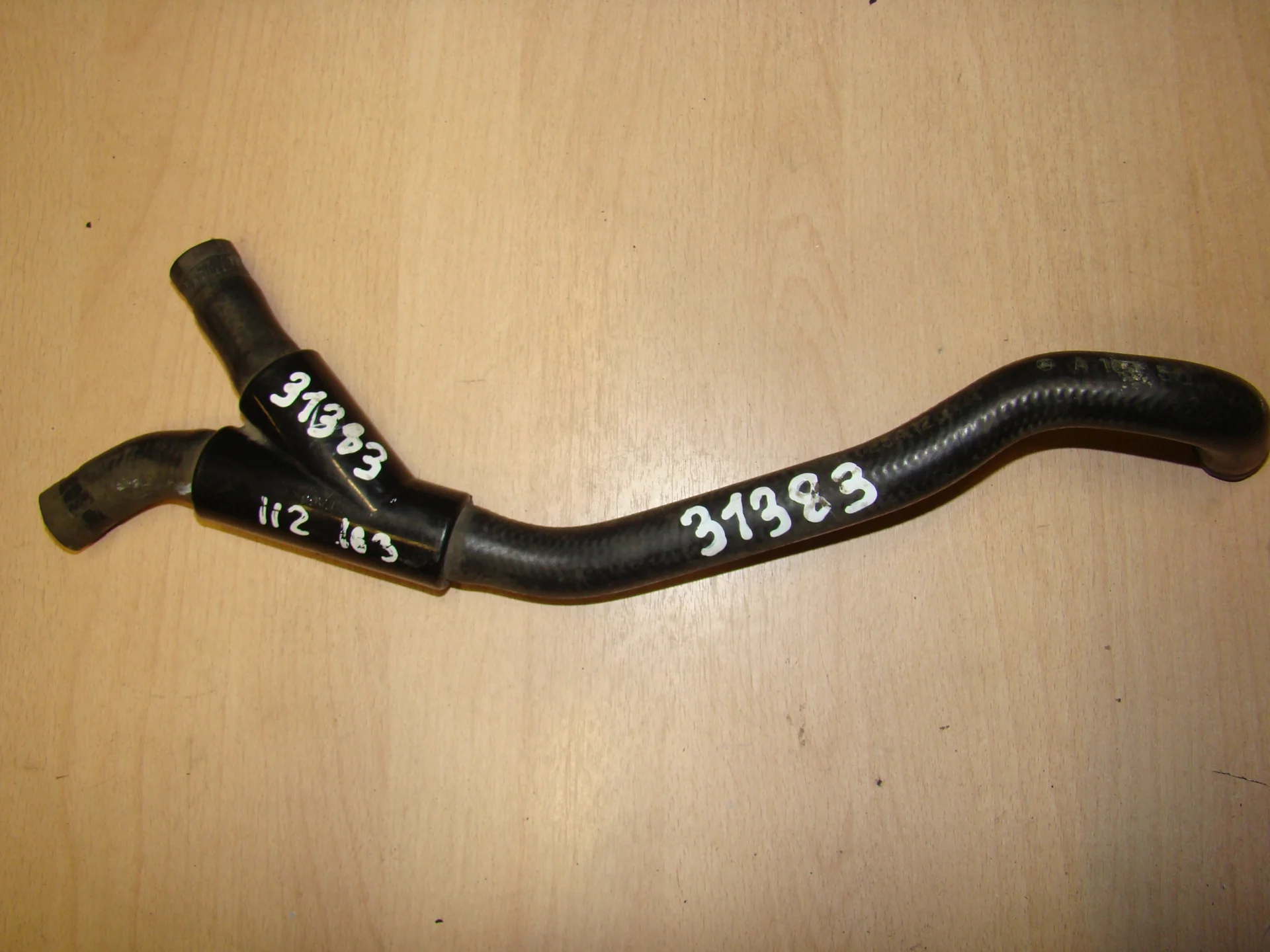 Патрубок системы охлаждения Mercedes-Benz W163 112 A1635013582 - изображение 1